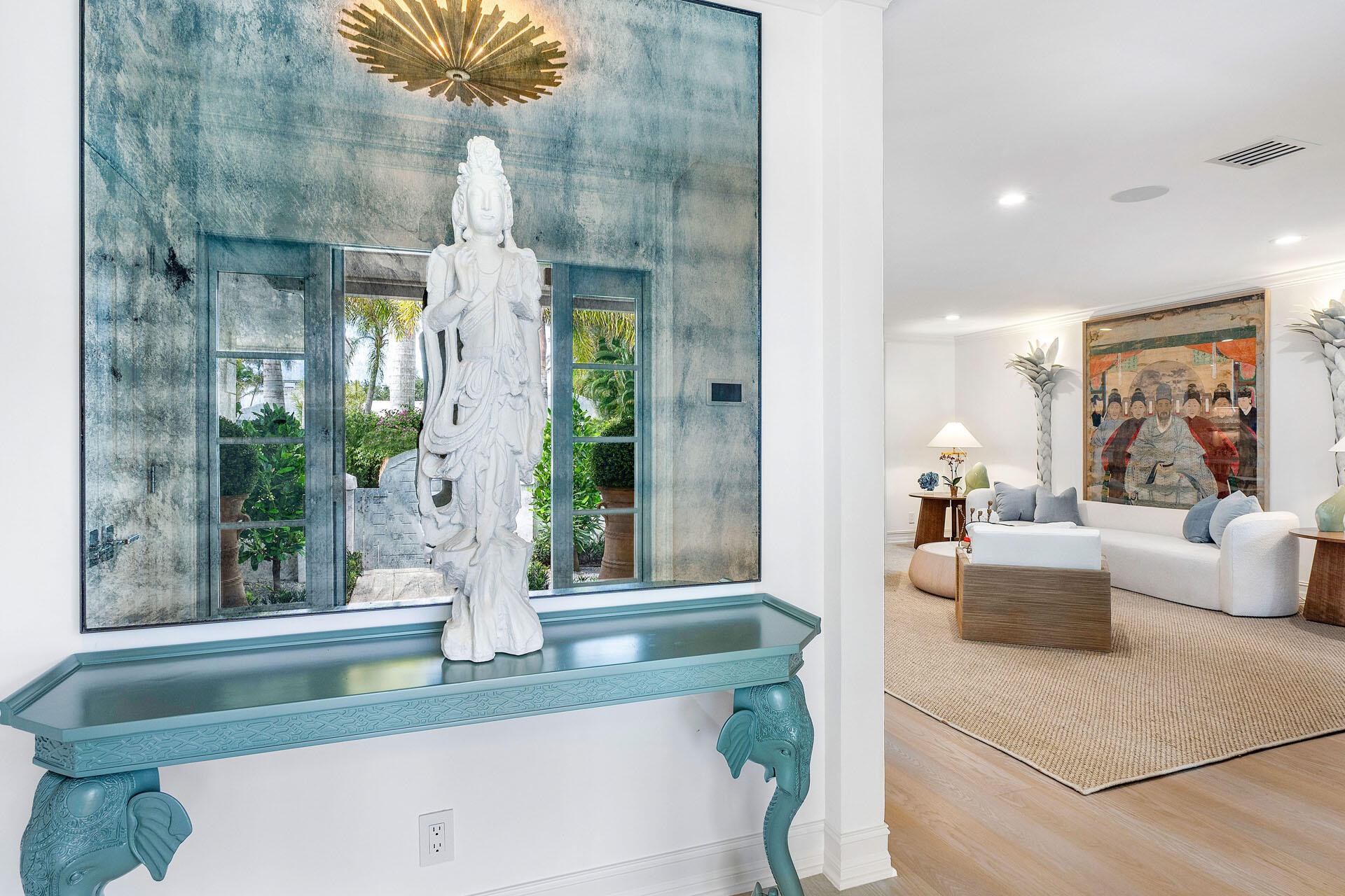 ROYAL PALM YACHT & COUNTRY CLUB - Residential