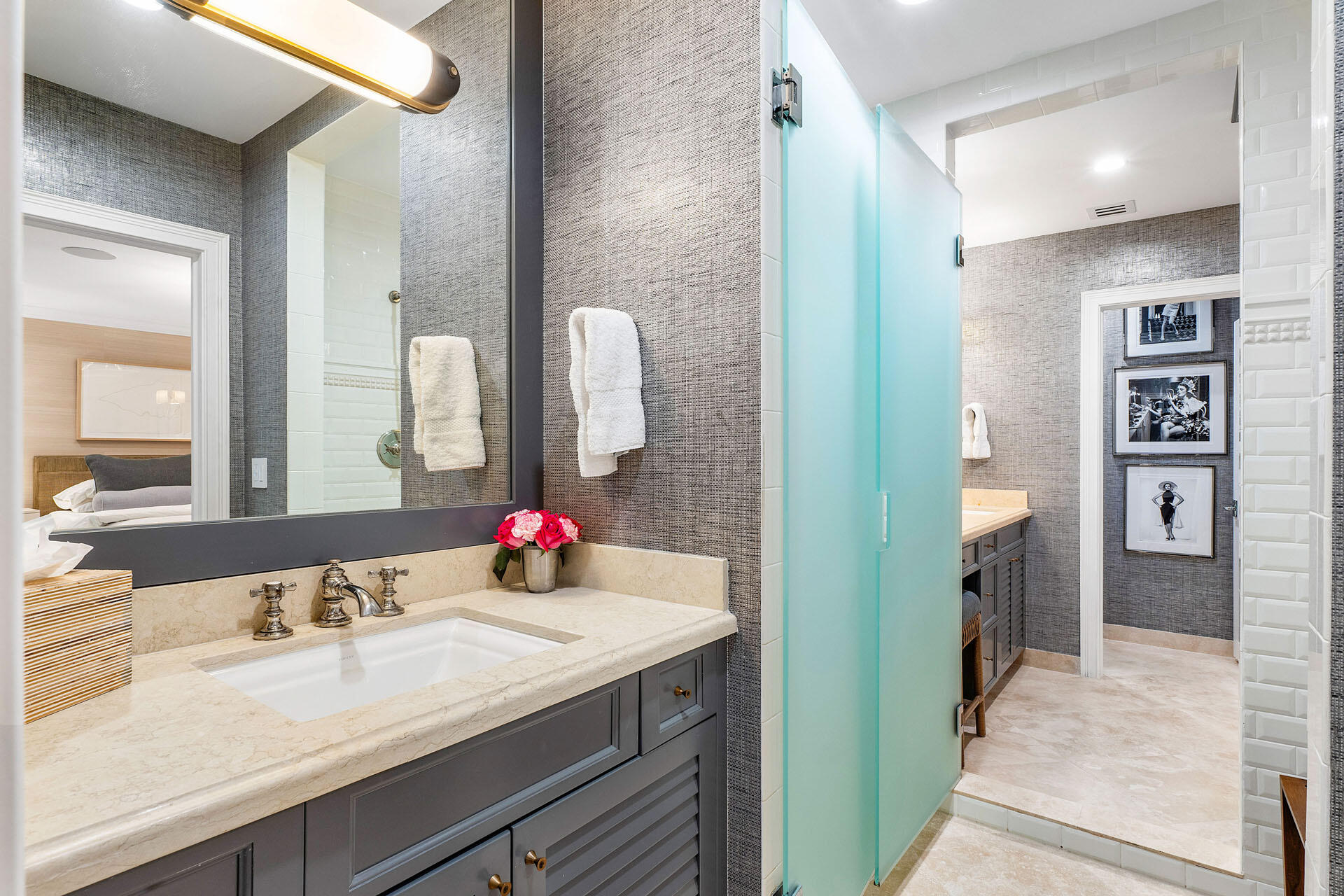 ROYAL PALM YACHT & COUNTRY CLUB - Residential