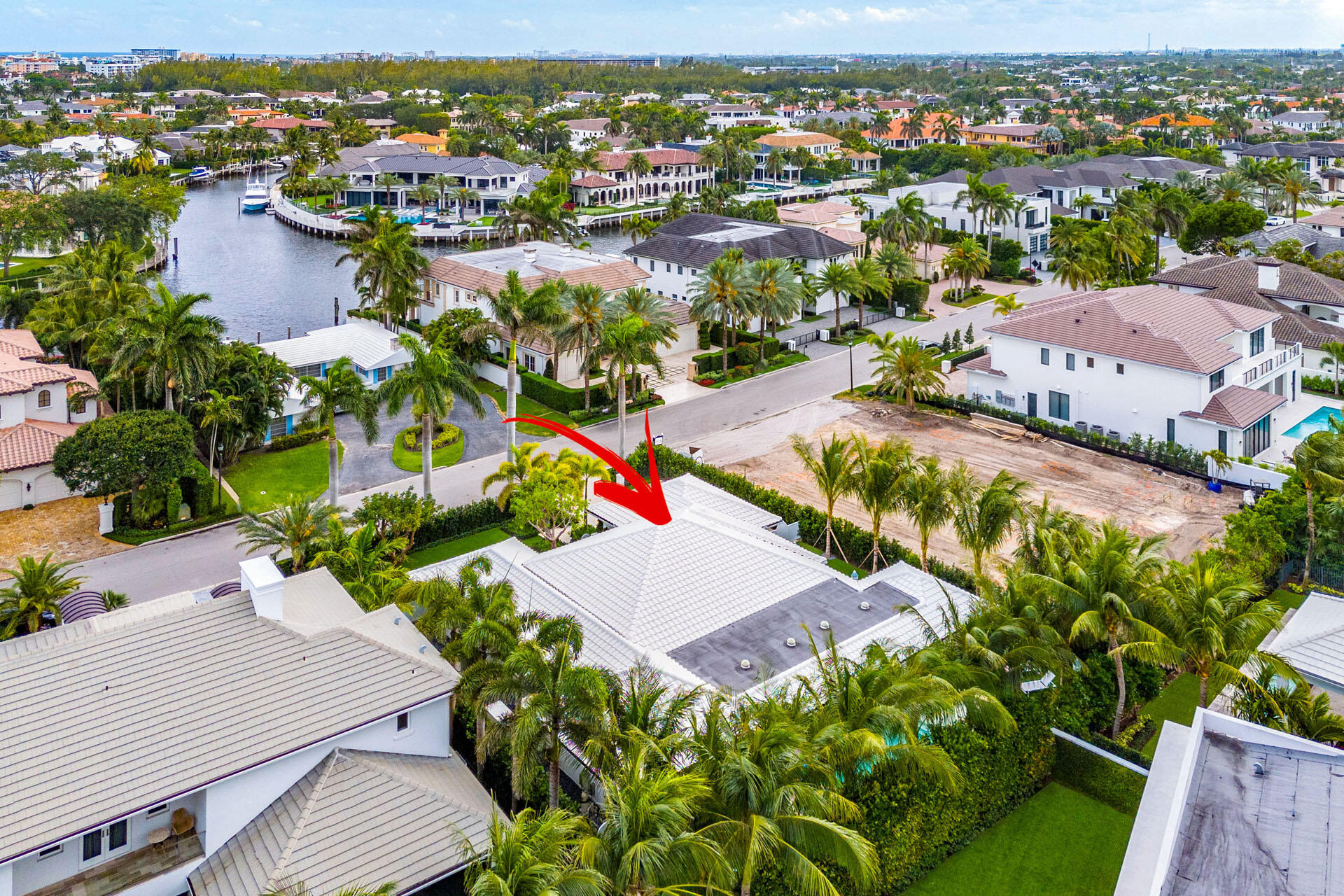 ROYAL PALM YACHT & COUNTRY CLUB - Residential