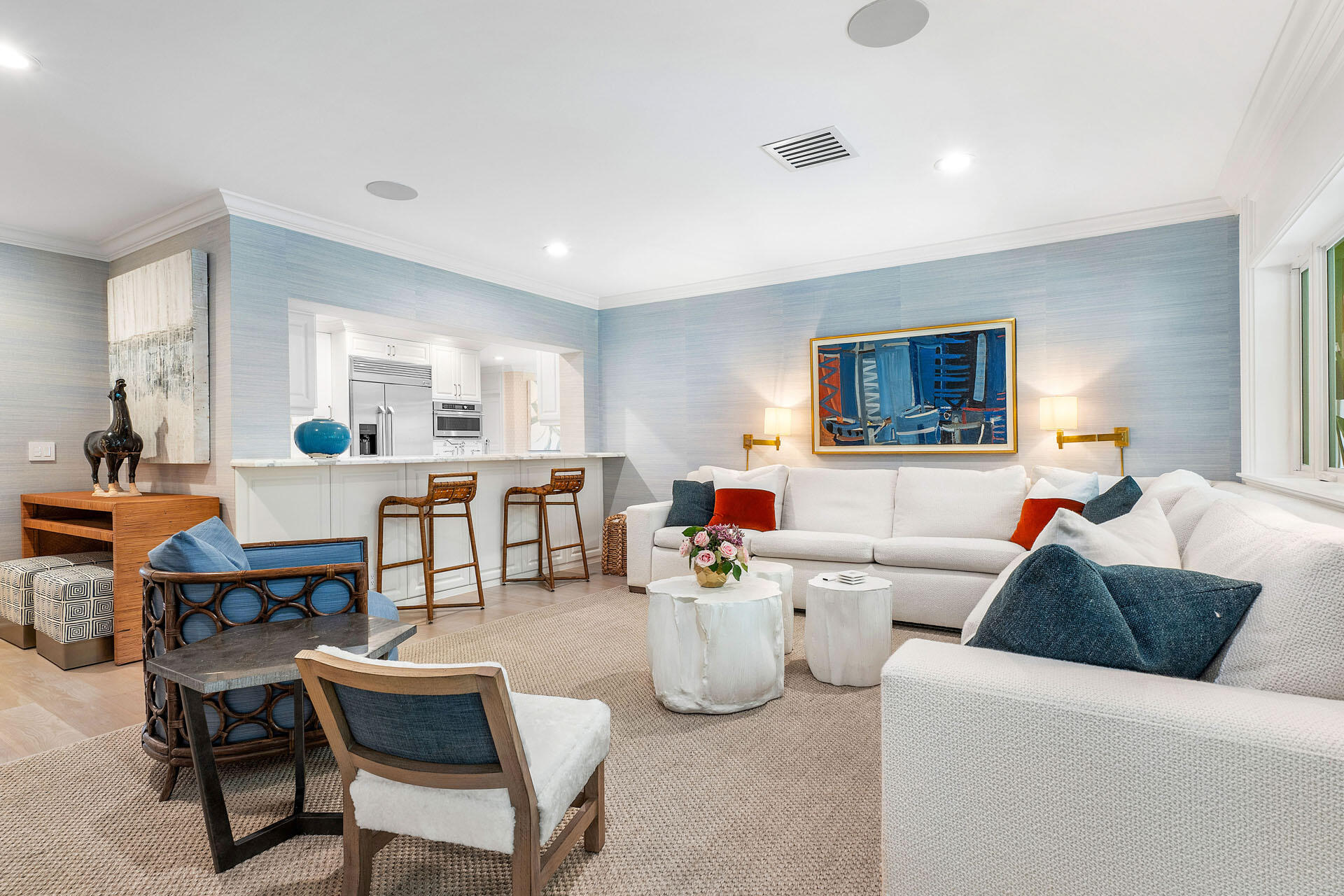 ROYAL PALM YACHT & COUNTRY CLUB - Residential