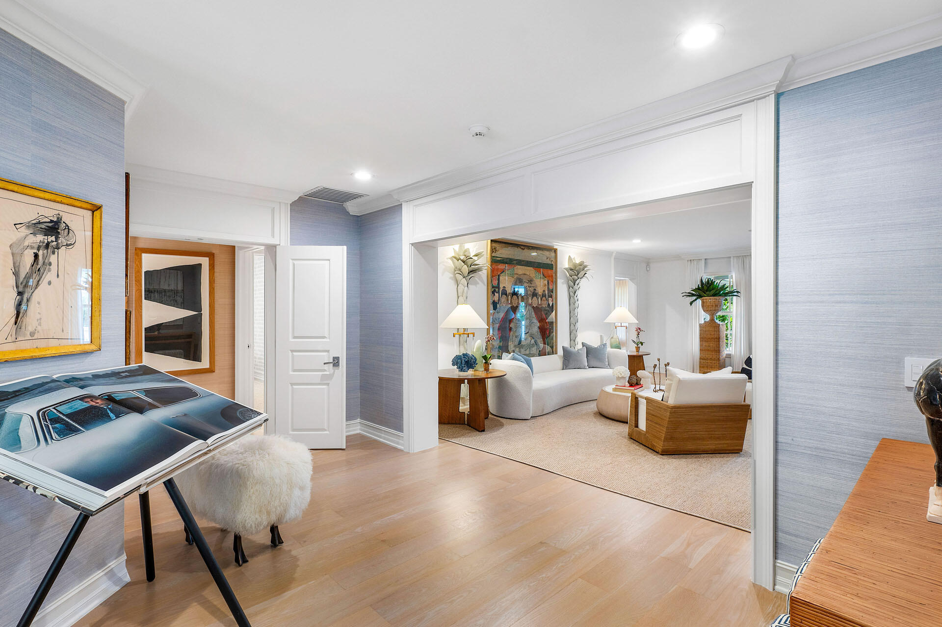 ROYAL PALM YACHT & COUNTRY CLUB - Residential