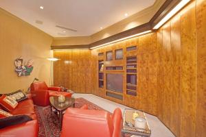 CAMELOT ON THE ATLANTIC - Residential