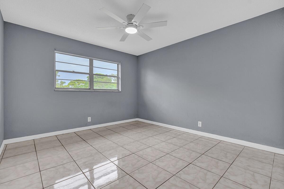 BOCA HILLS CONDO - Residential