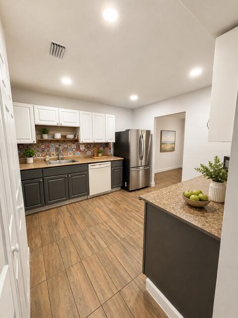 ARROWHEAD GOLF & TENNIS CLUB - Residential