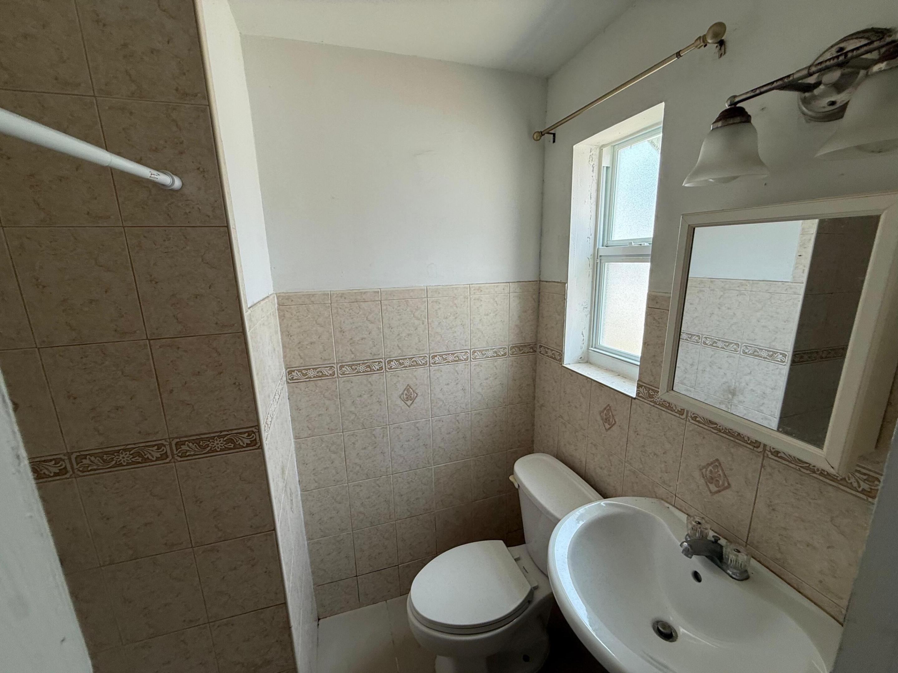 TWIN LAKES HOMES SEC 3 - Residential
