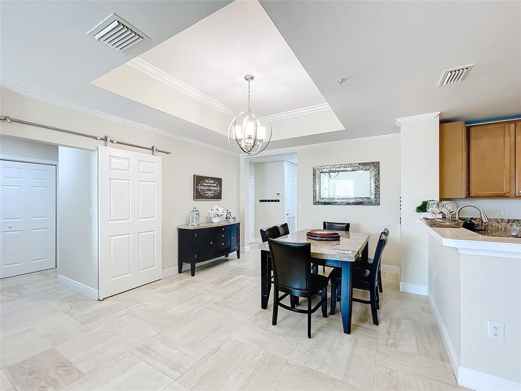 PALOMA LAKES - Residential