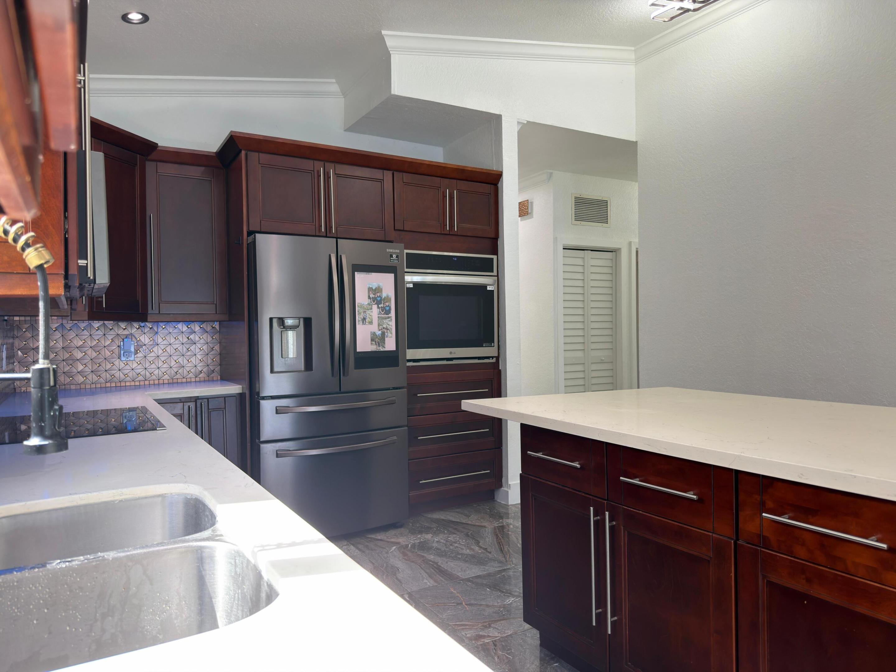 OLYMPIA & YORK RESIDENTIAL PLAT - Residential