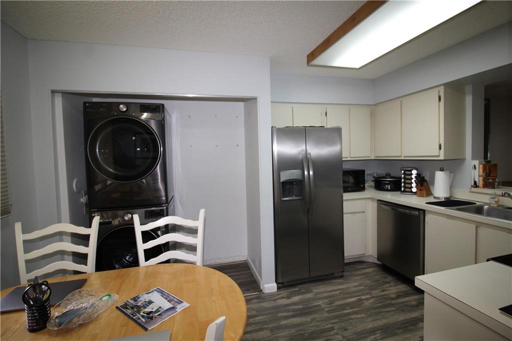 CYPRESS BEND - Residential