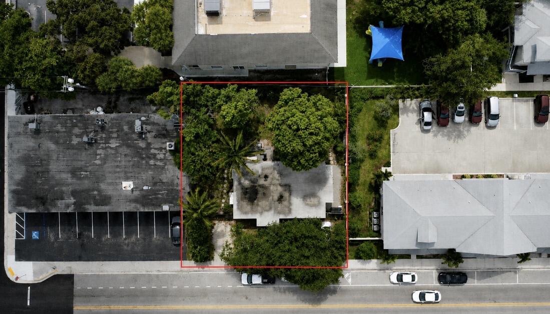 S/D OF 21-44-43, LT 1 BLK 34 OF W 1/2 IN - Residential Income
