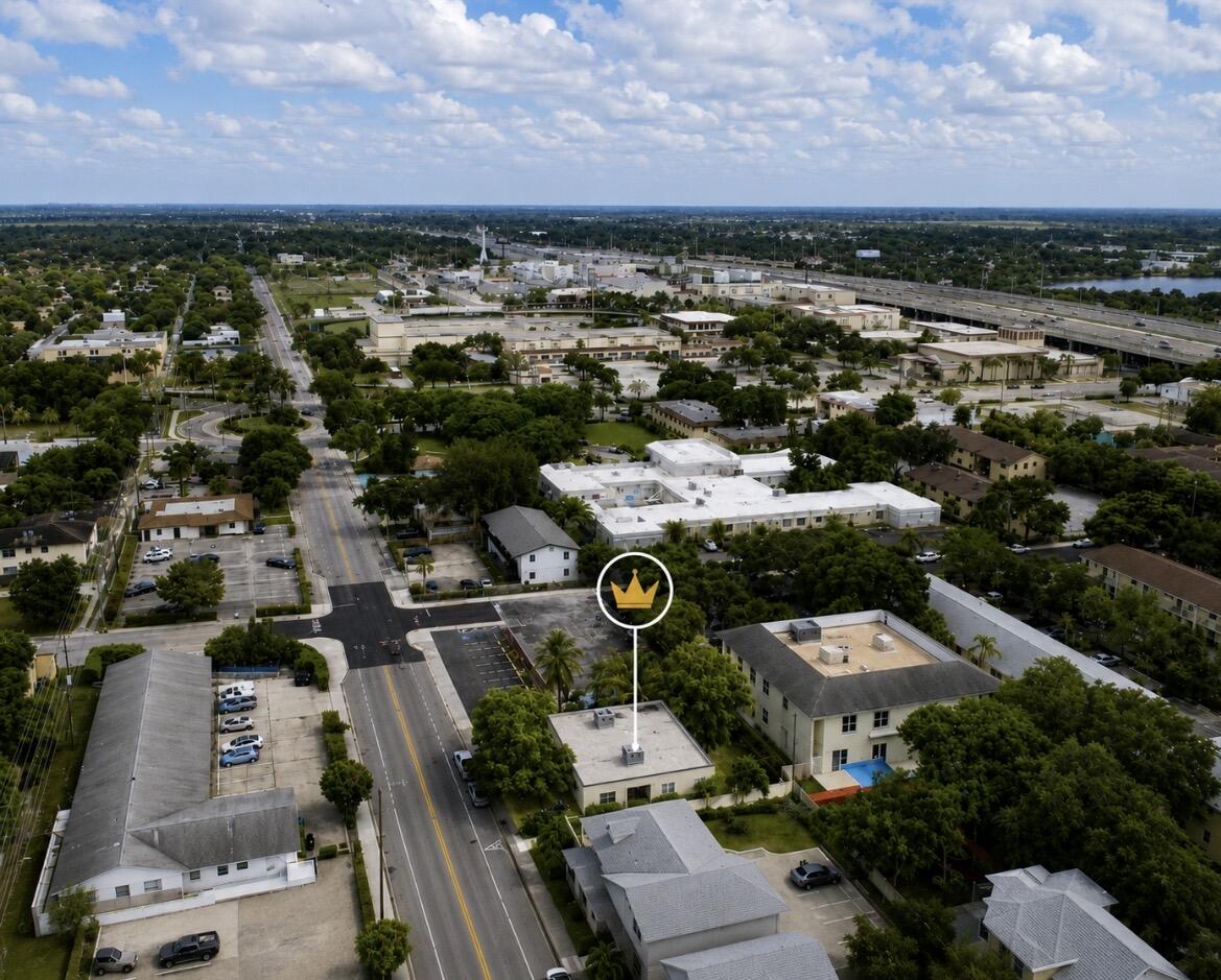 S/D OF 21-44-43, LT 1 BLK 34 OF W 1/2 IN - Residential Income
