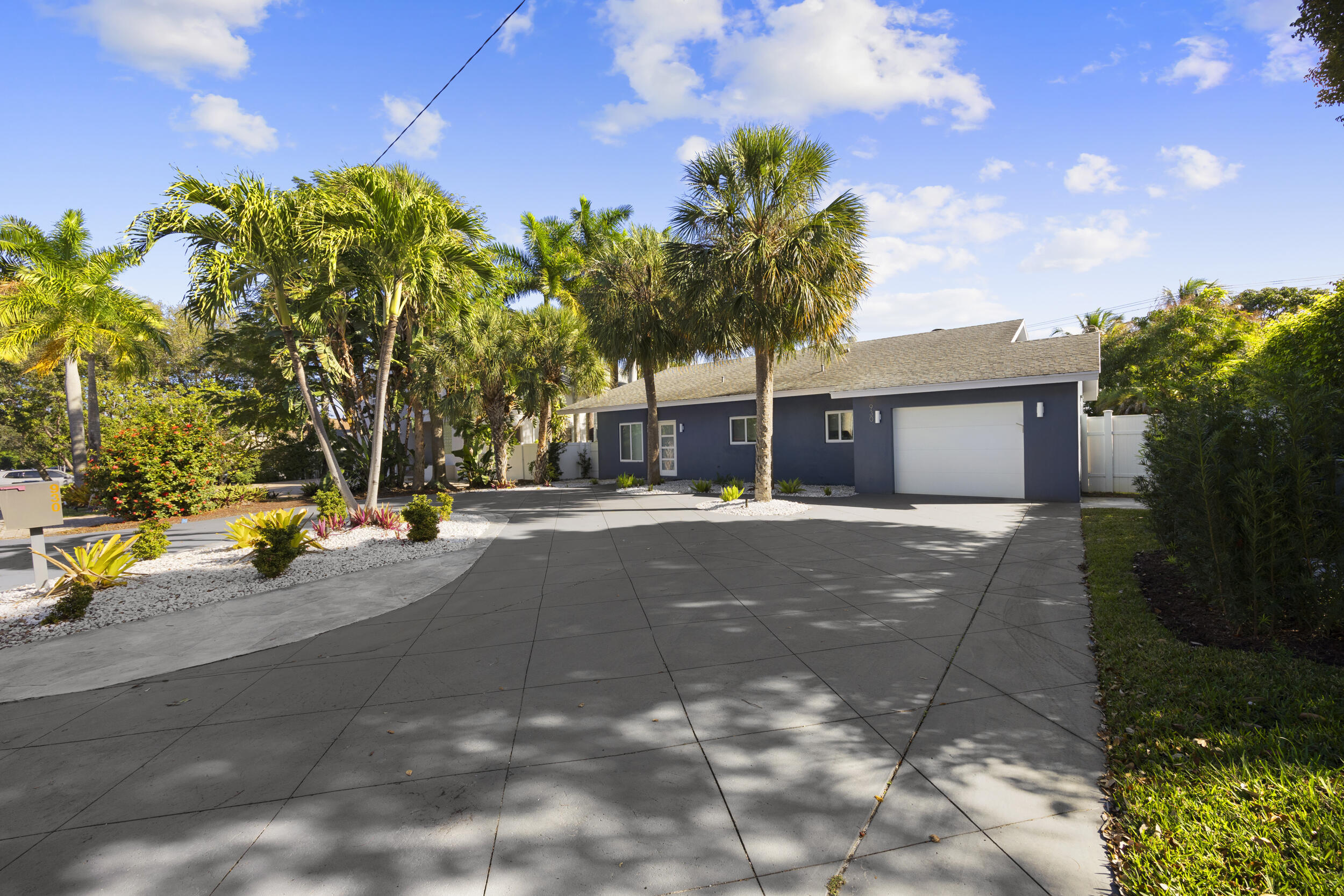 CONFERENCE RIDGE - Residential
