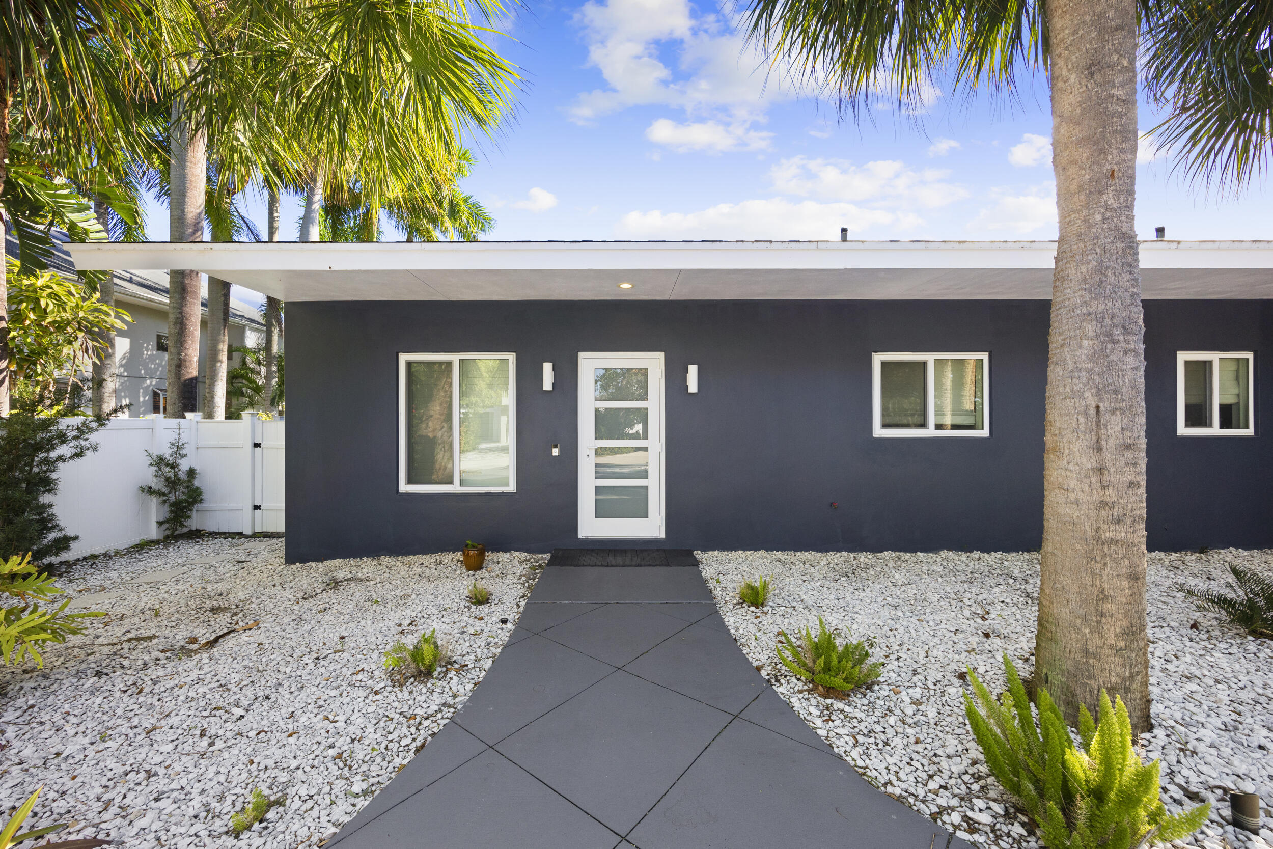 CONFERENCE RIDGE - Residential