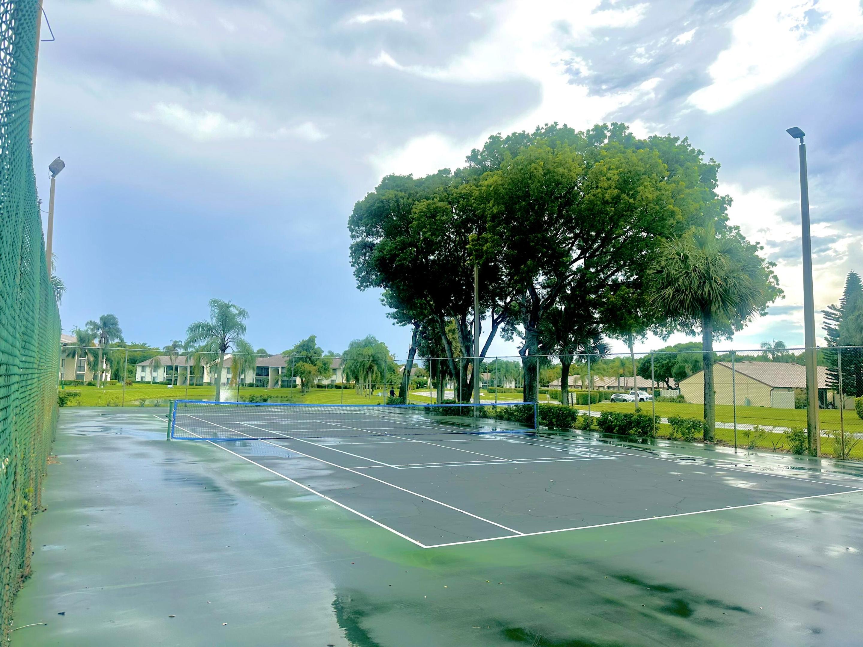PALM CLUB VILLAGE II CONDO - Residential