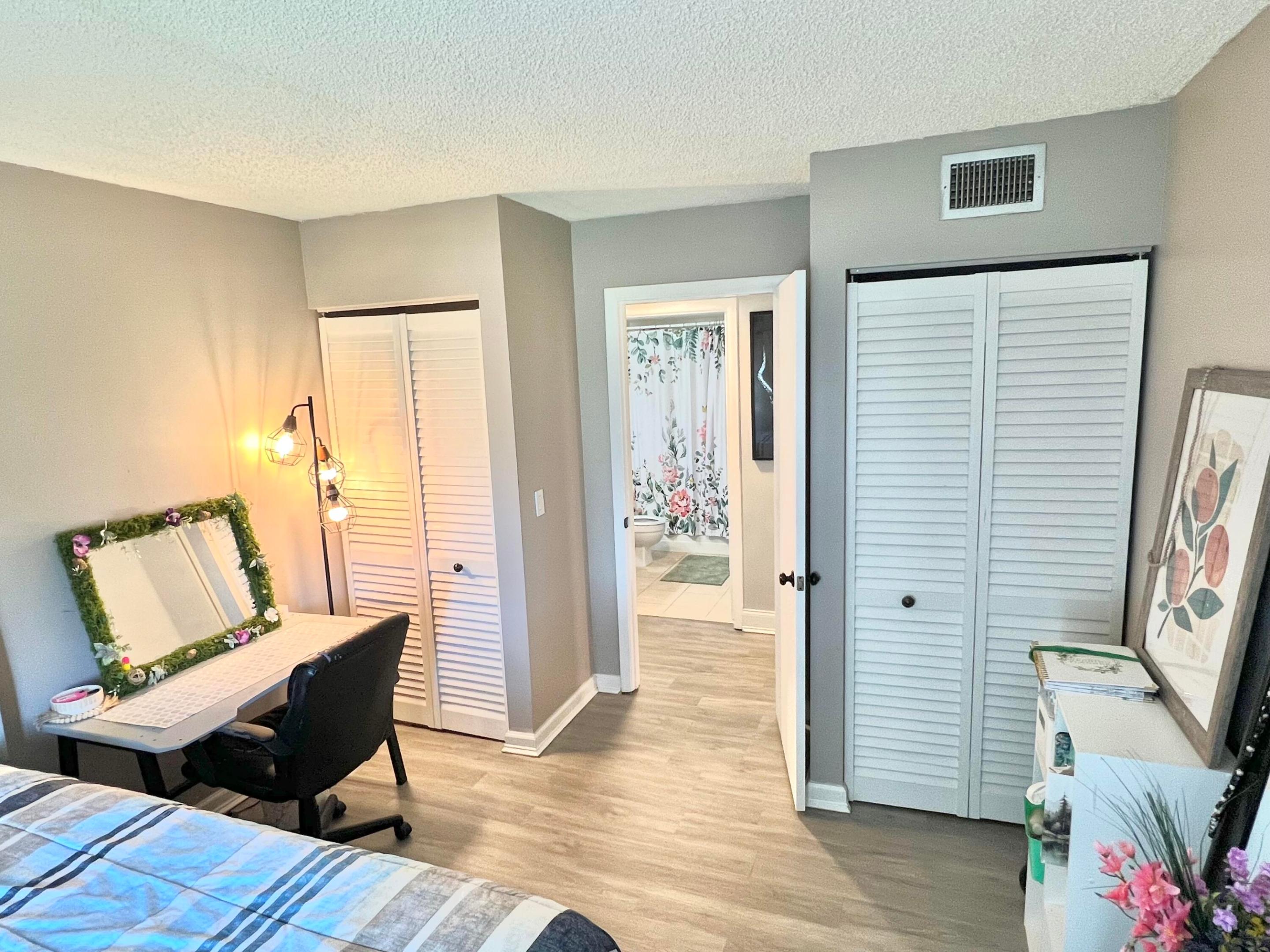 PALM CLUB VILLAGE II CONDO - Residential