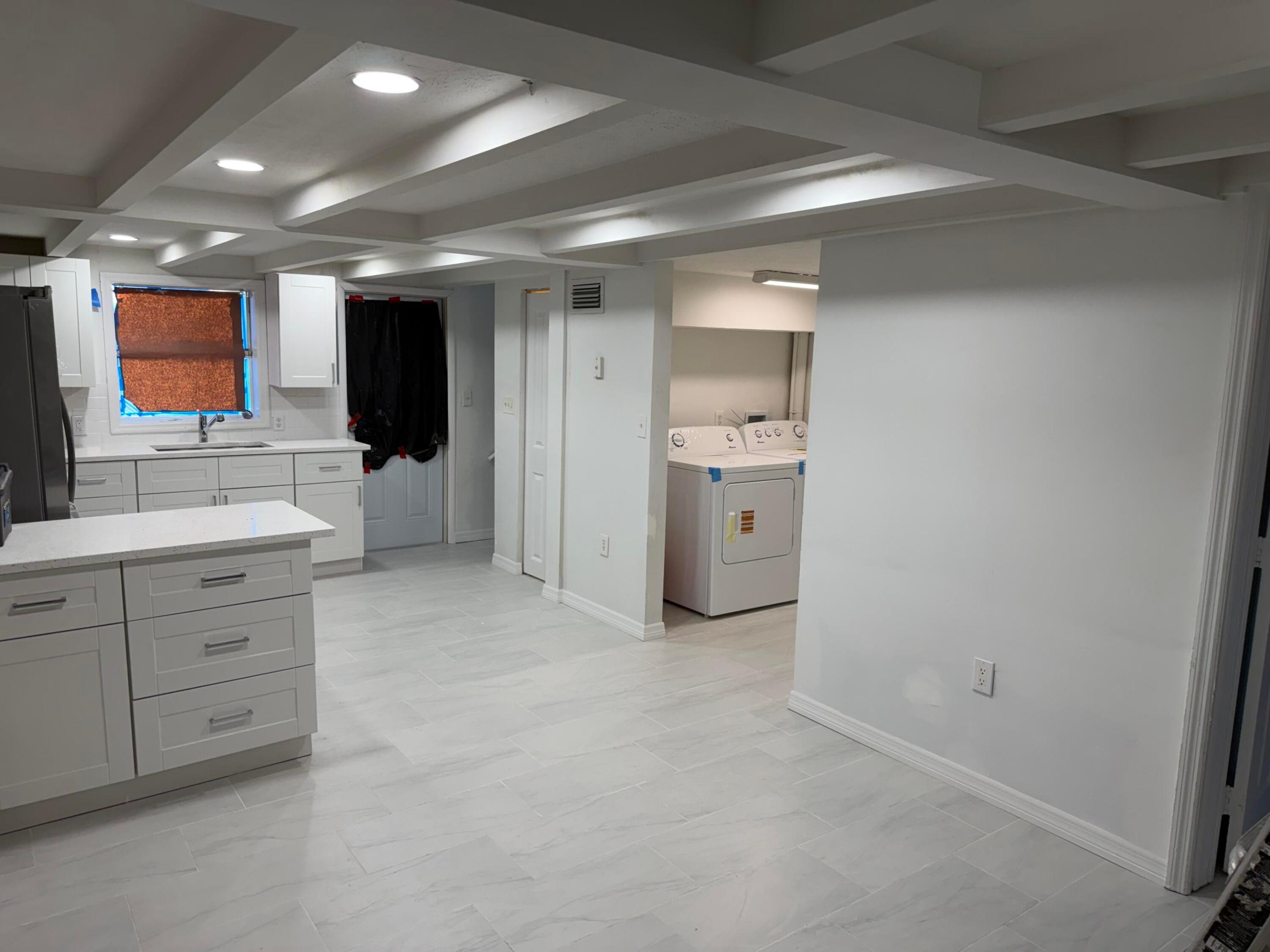 M E GOLDSMITH'S SUBDIVISION - Residential Lease