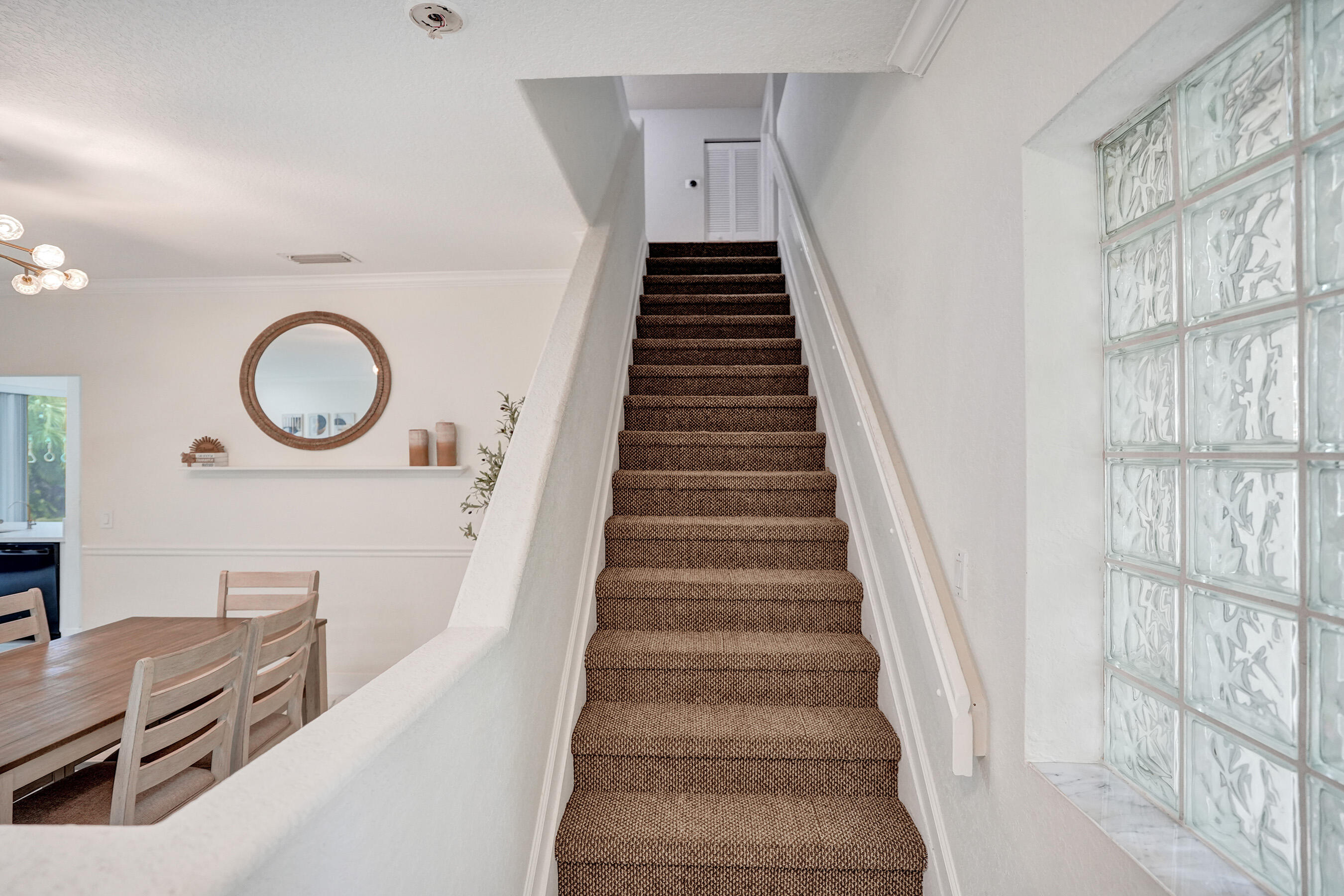 EMBASSY LAKES PHASE II - Residential
