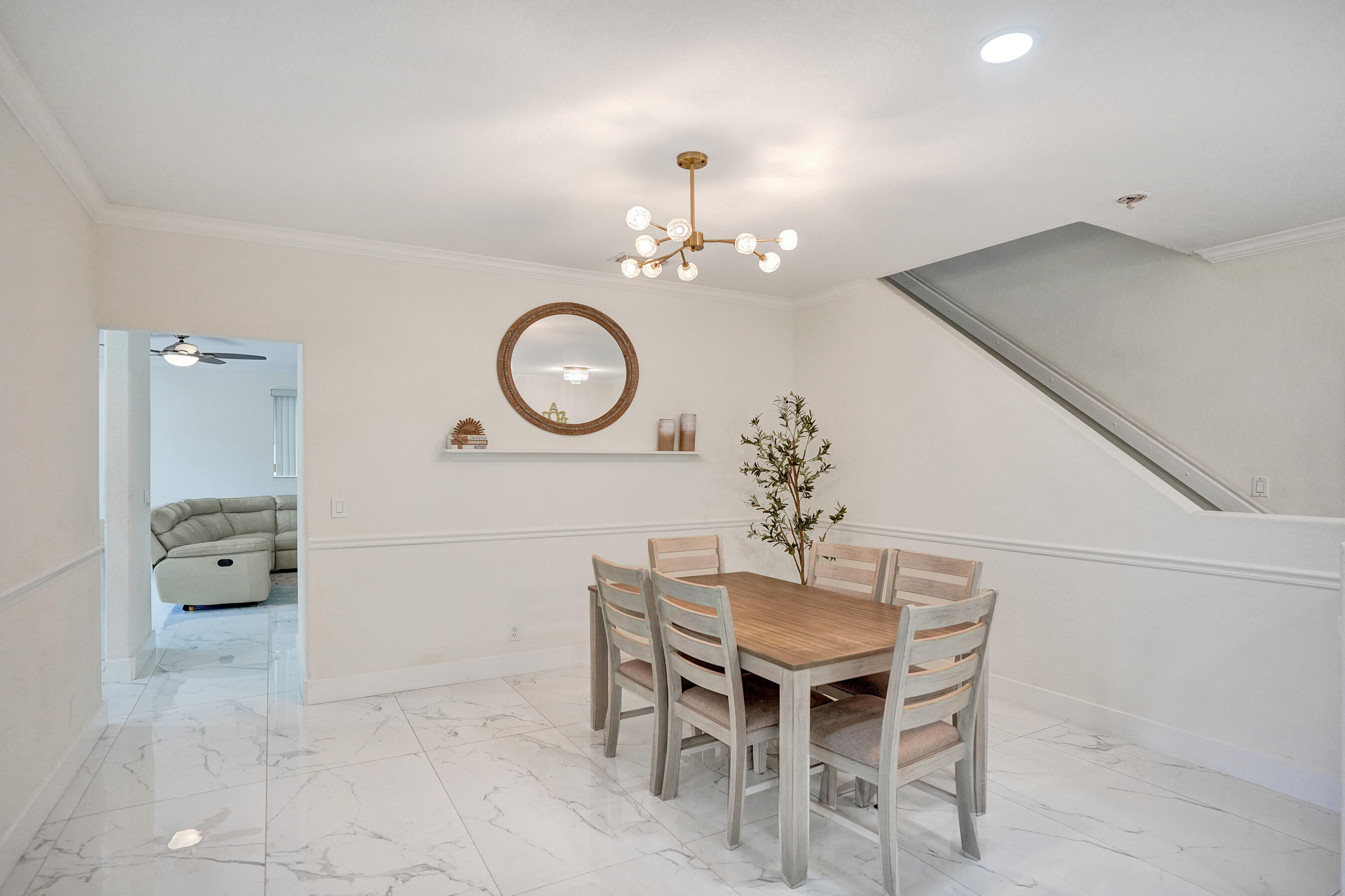 EMBASSY LAKES PHASE II - Residential