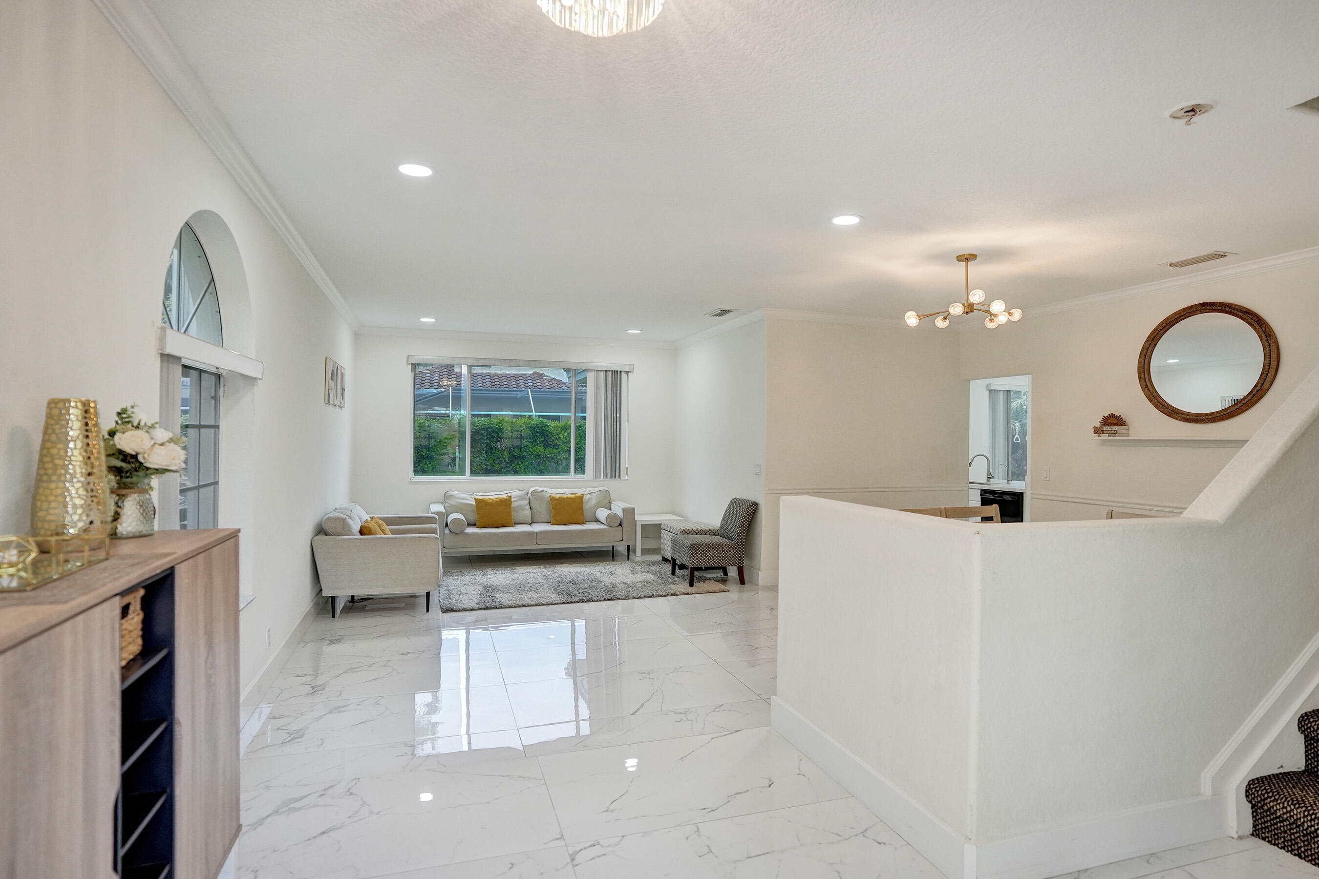 EMBASSY LAKES PHASE II - Residential