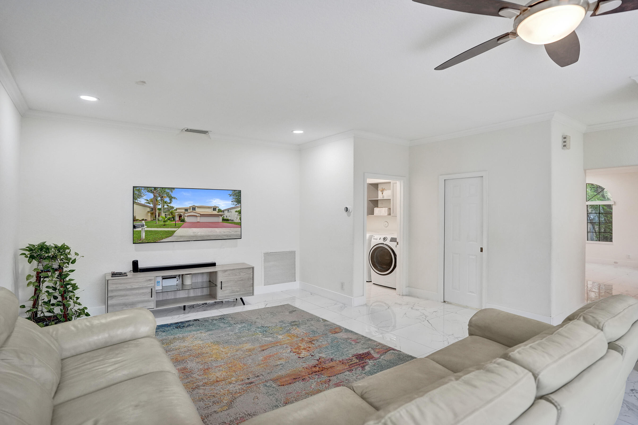 EMBASSY LAKES PHASE II - Residential
