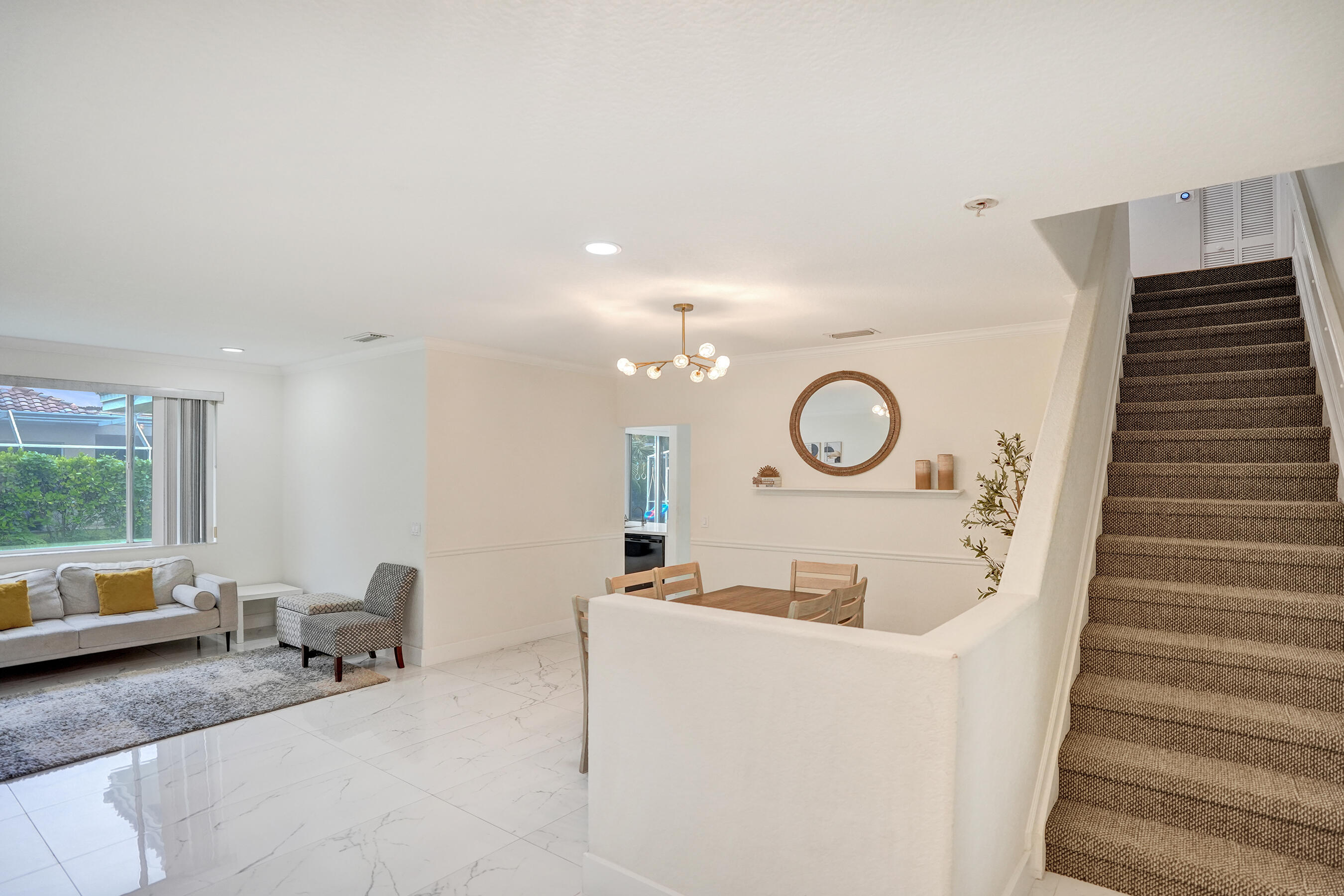 EMBASSY LAKES PHASE II - Residential