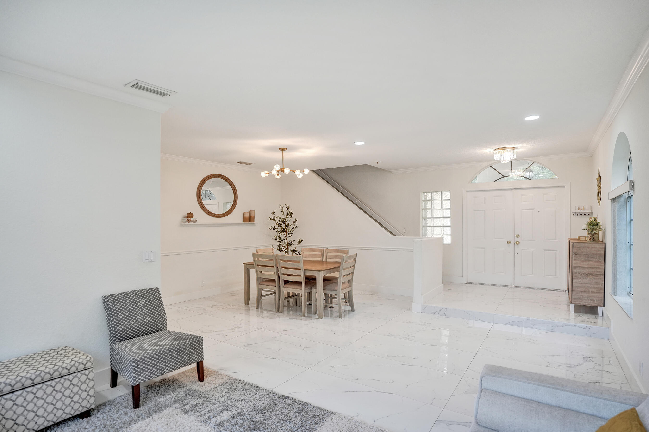 EMBASSY LAKES PHASE II - Residential
