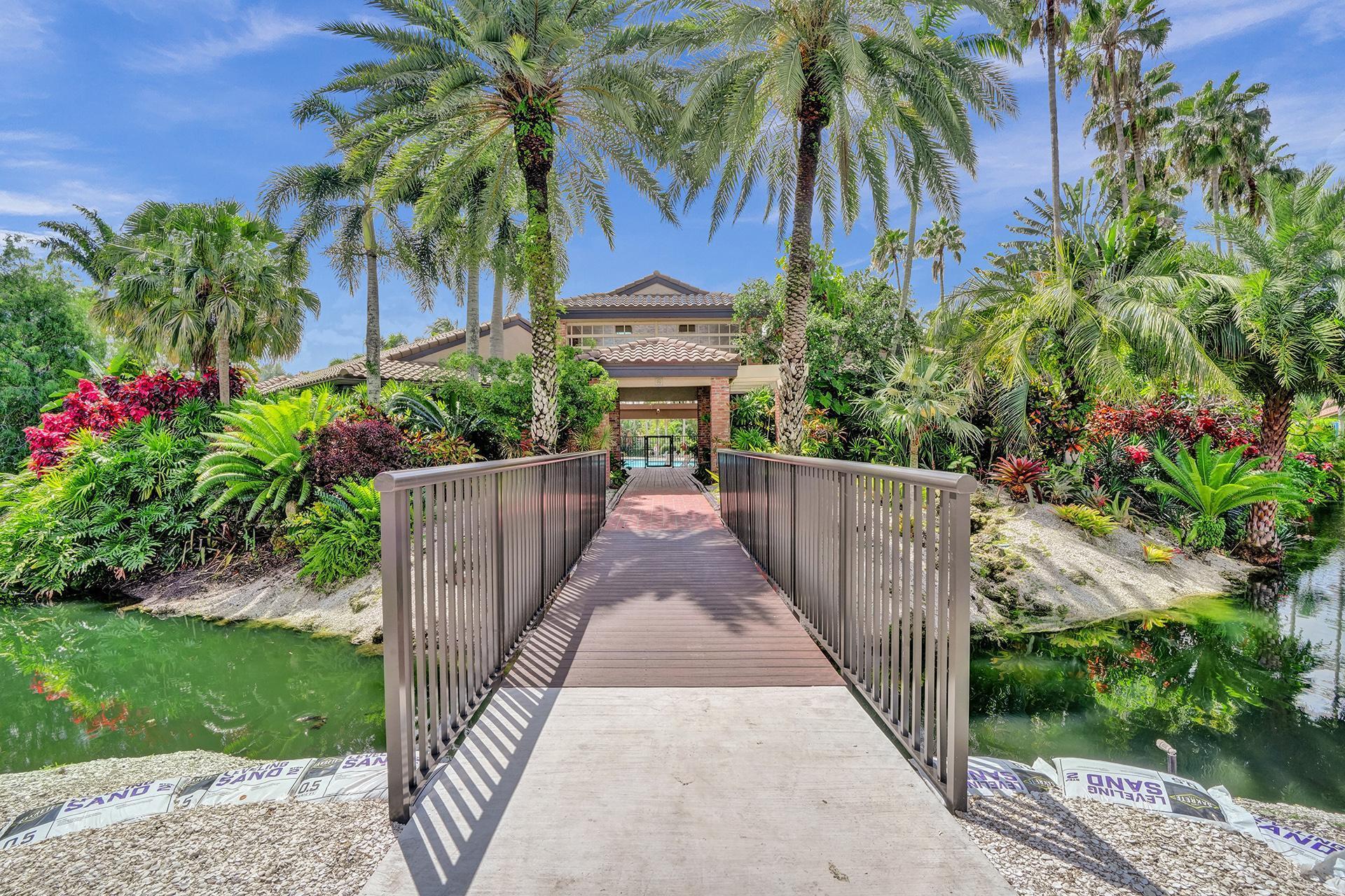 EMBASSY LAKES PHASE II - Residential