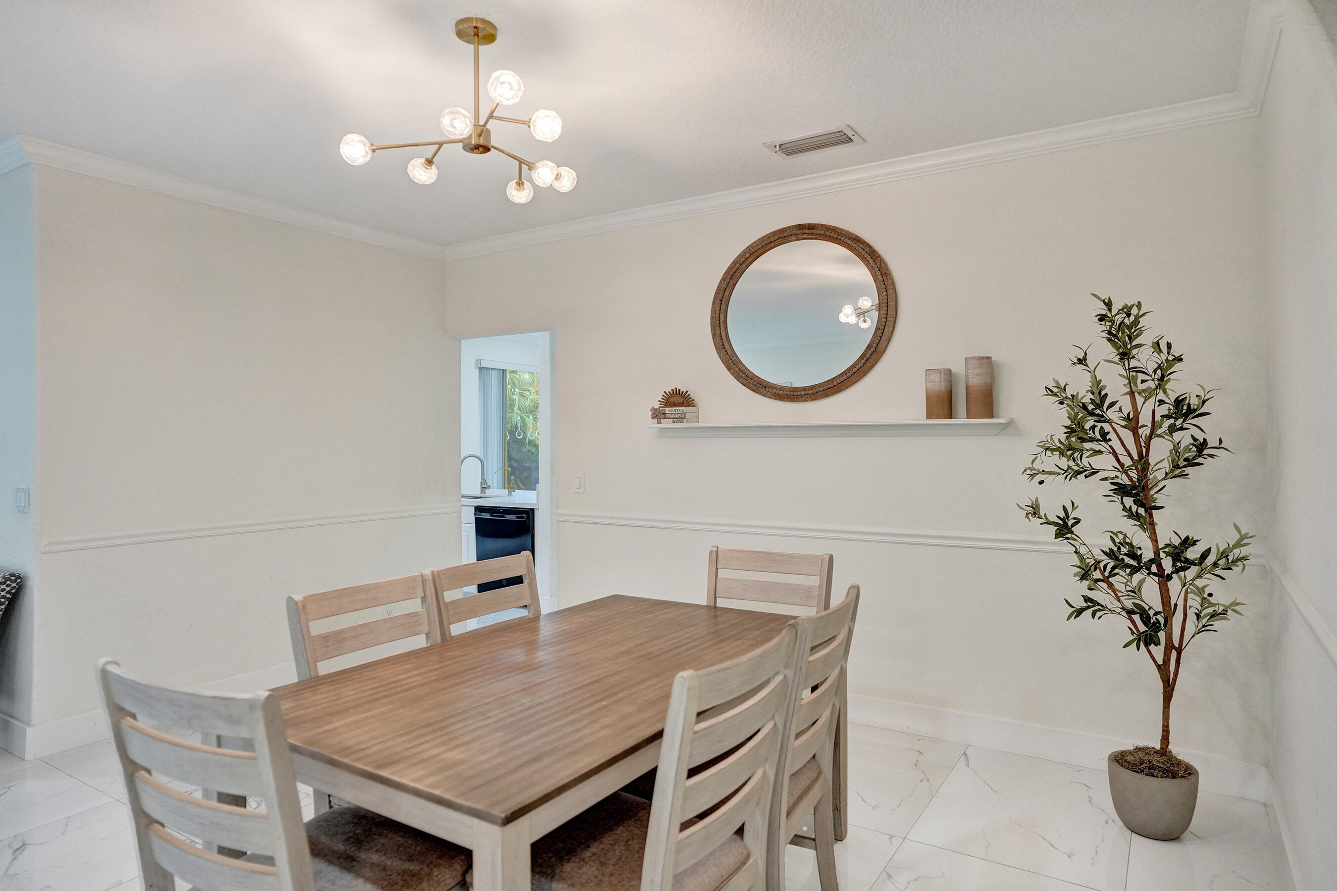 EMBASSY LAKES PHASE II - Residential
