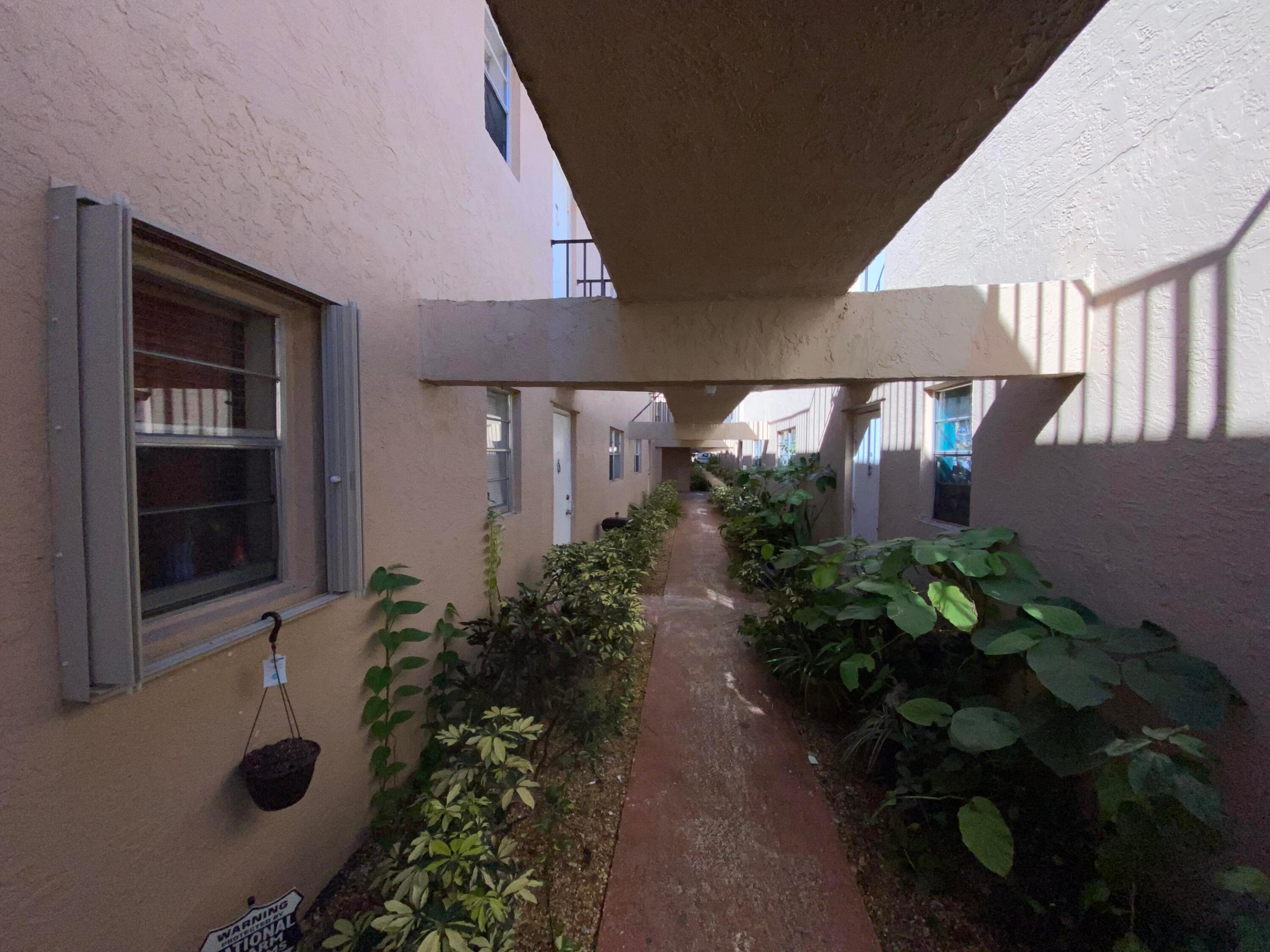 Boca Towne Centre - Residential Lease