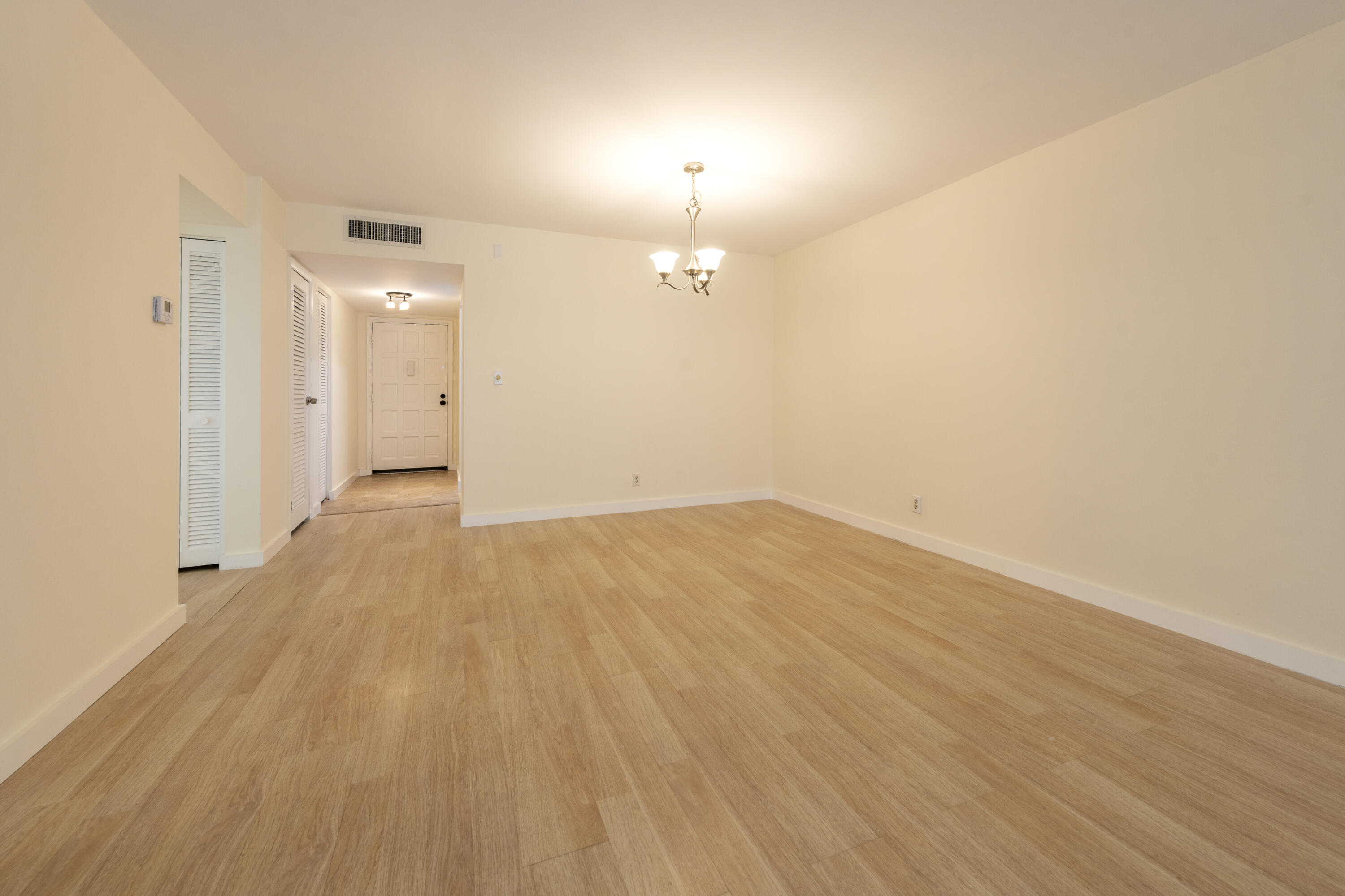 INVERRARY COUNTRY CLUB - Residential