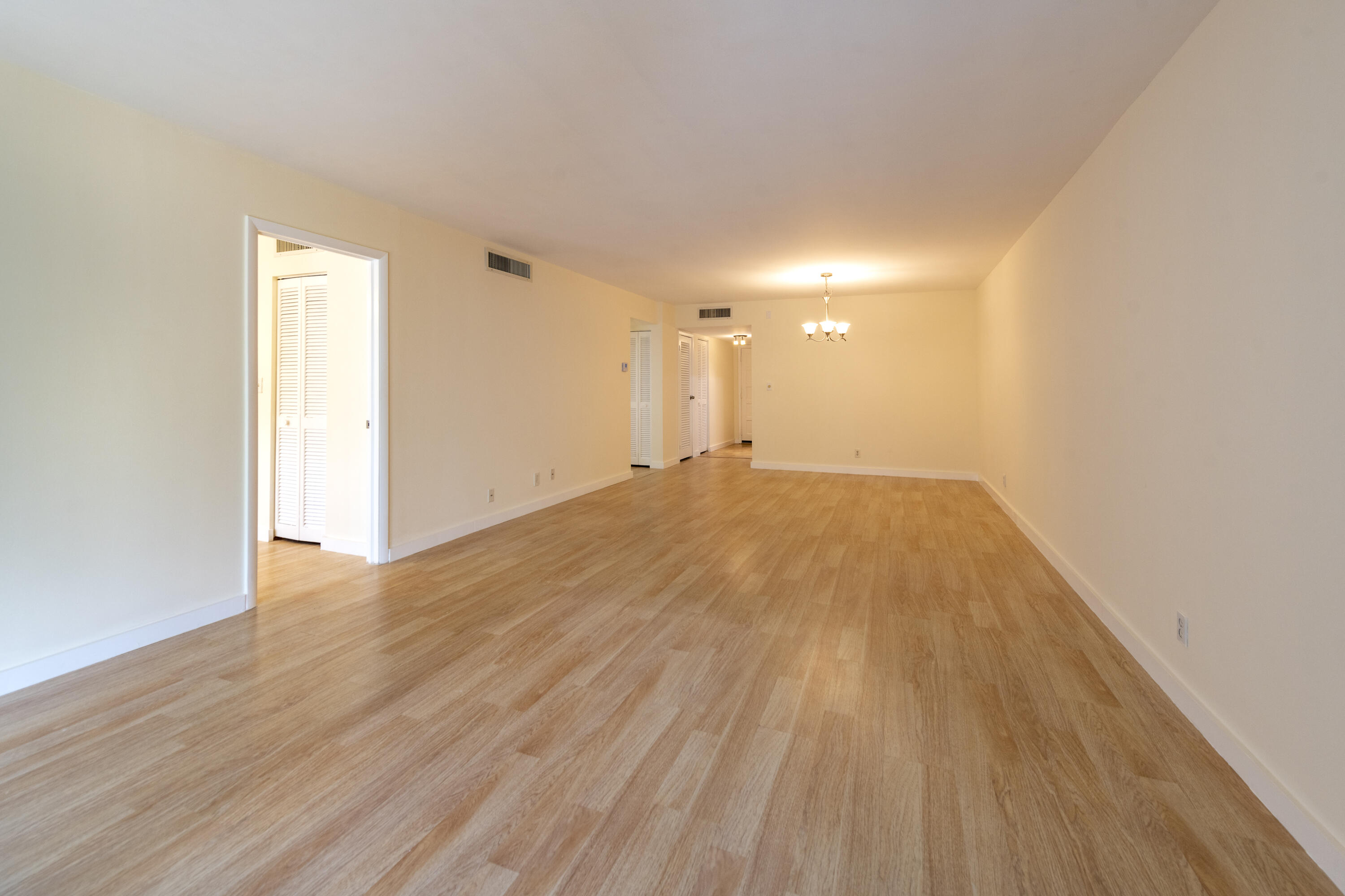 INVERRARY COUNTRY CLUB - Residential