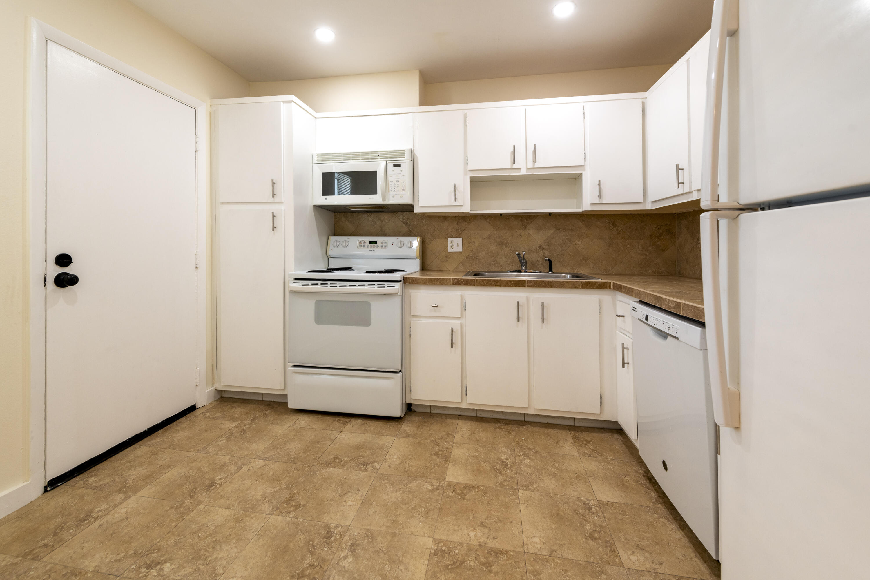INVERRARY COUNTRY CLUB - Residential
