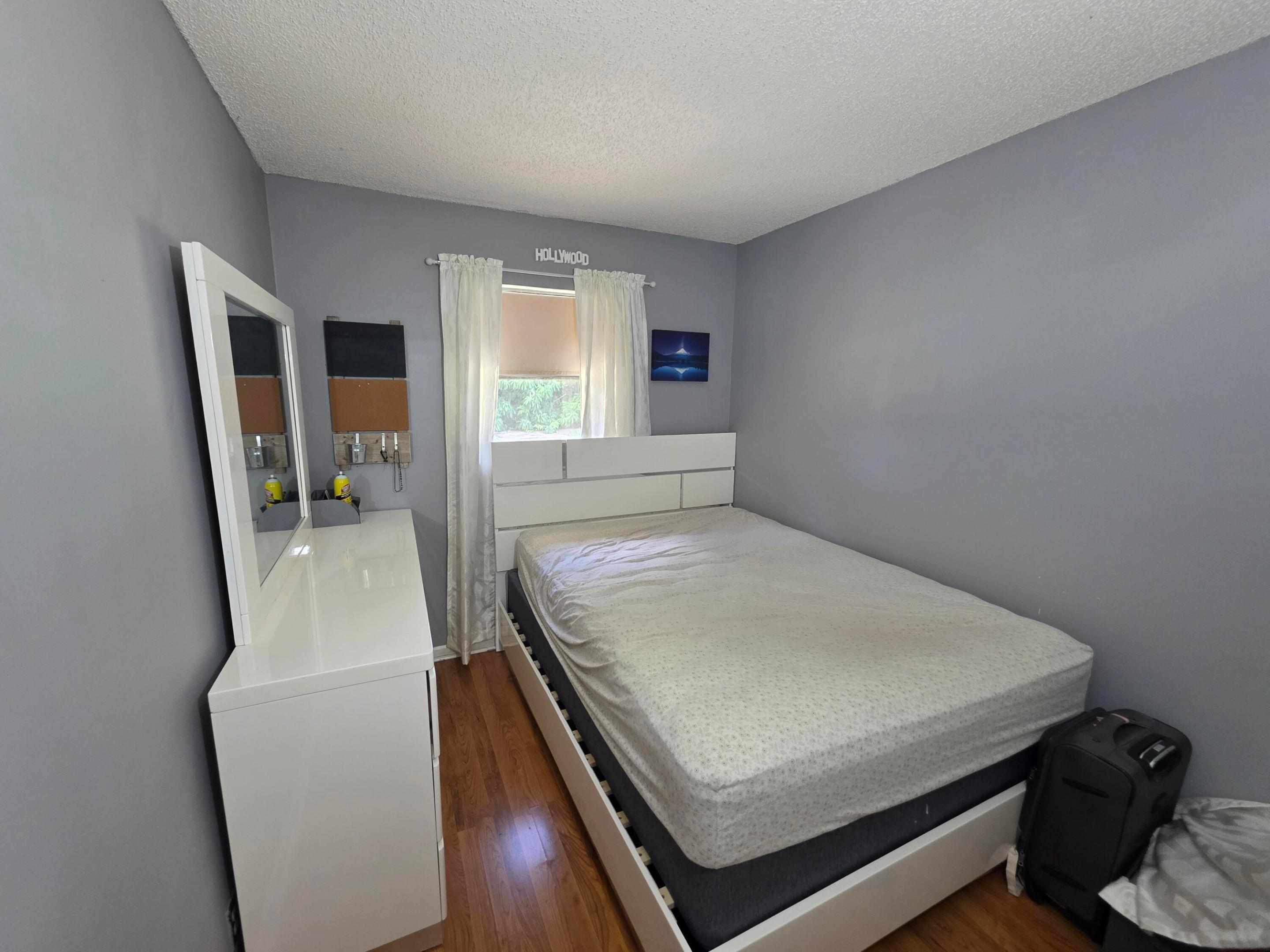 ATLANTIS PINES - Residential