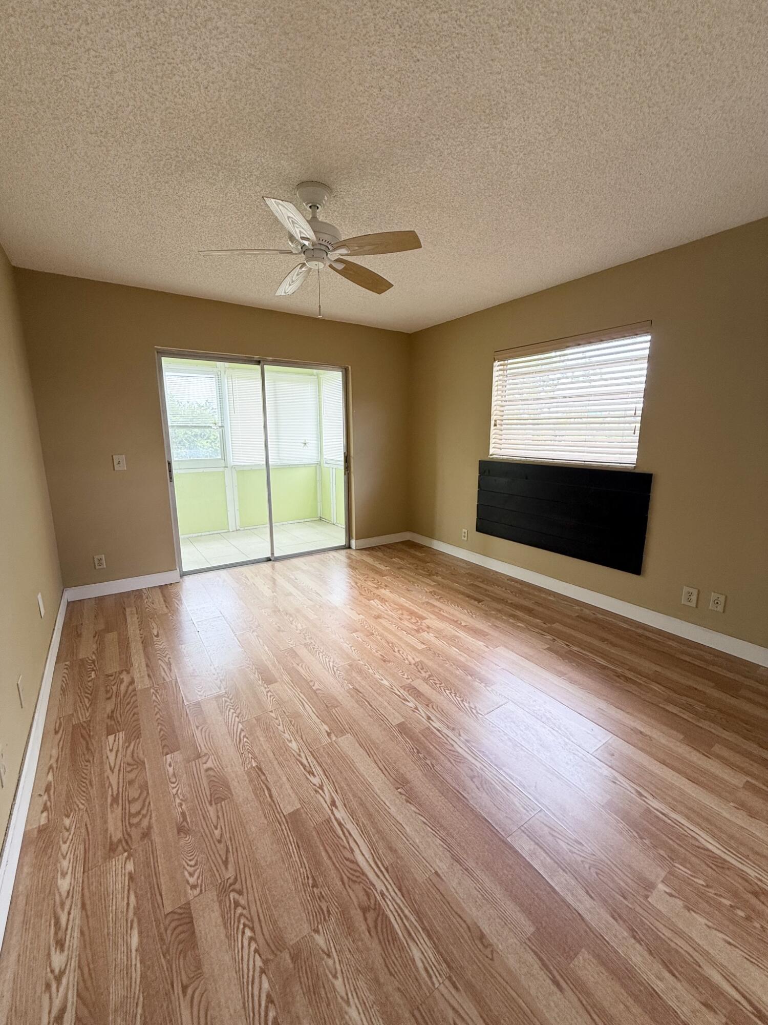 KINGS POINT BURGUNDY CONDOS - Residential