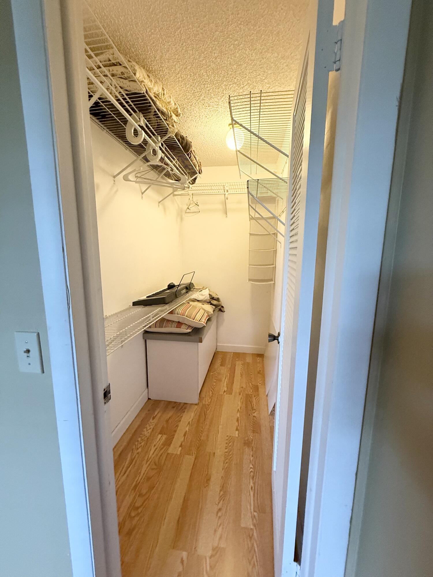 KINGS POINT BURGUNDY CONDOS - Residential