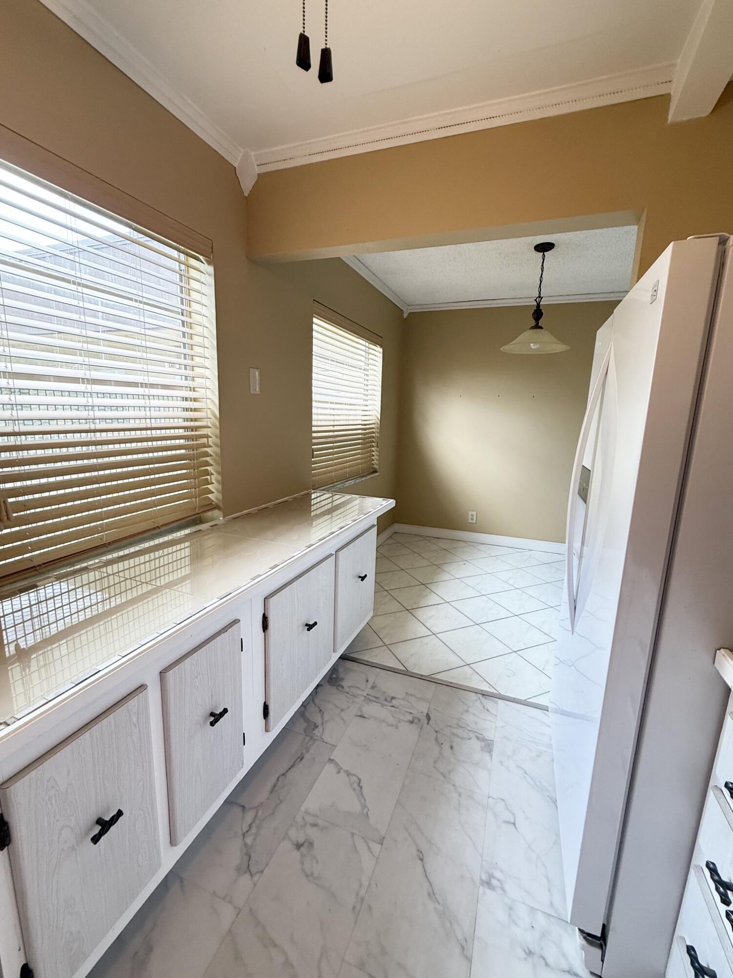 KINGS POINT BURGUNDY CONDOS - Residential