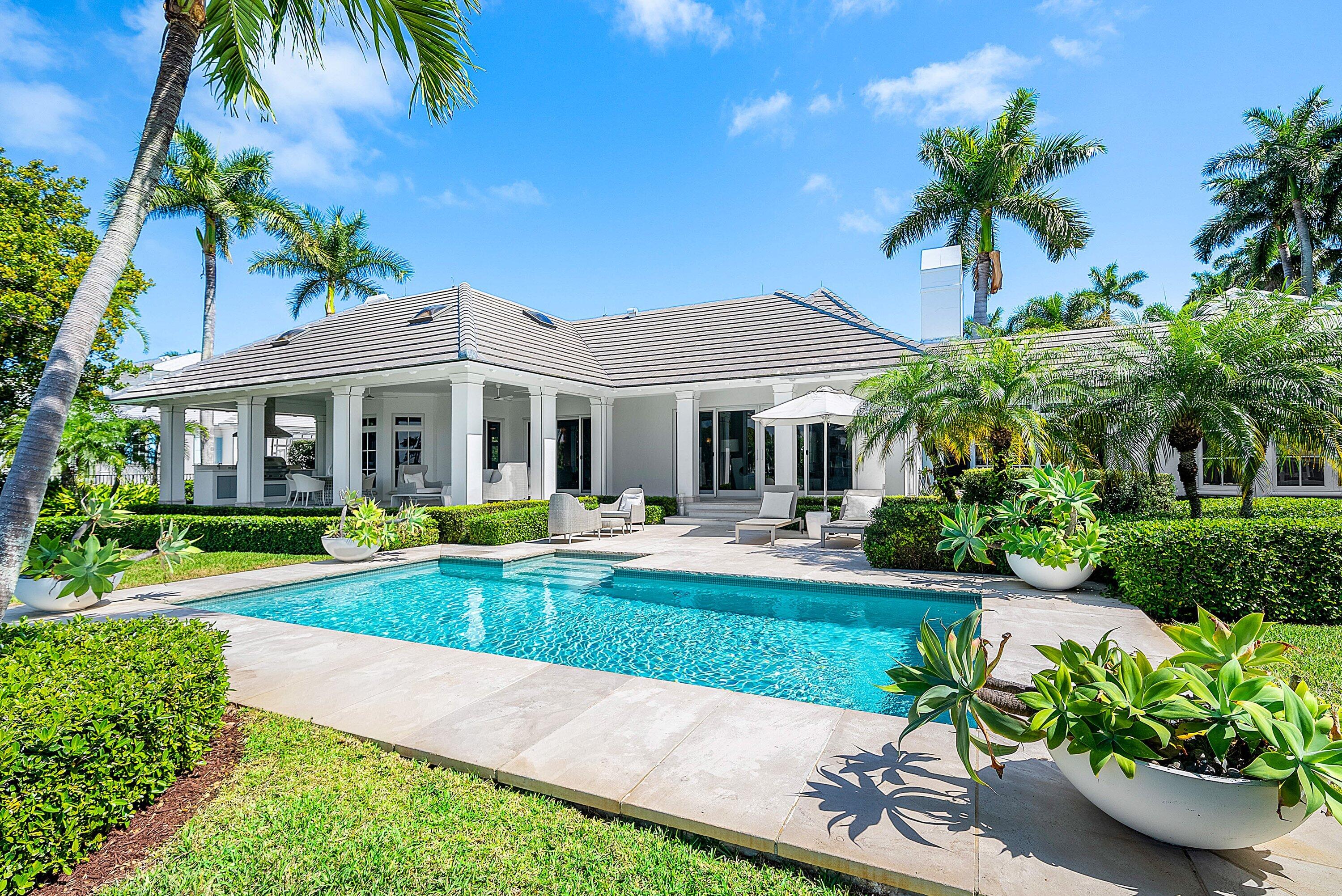 POLO COVE - Residential