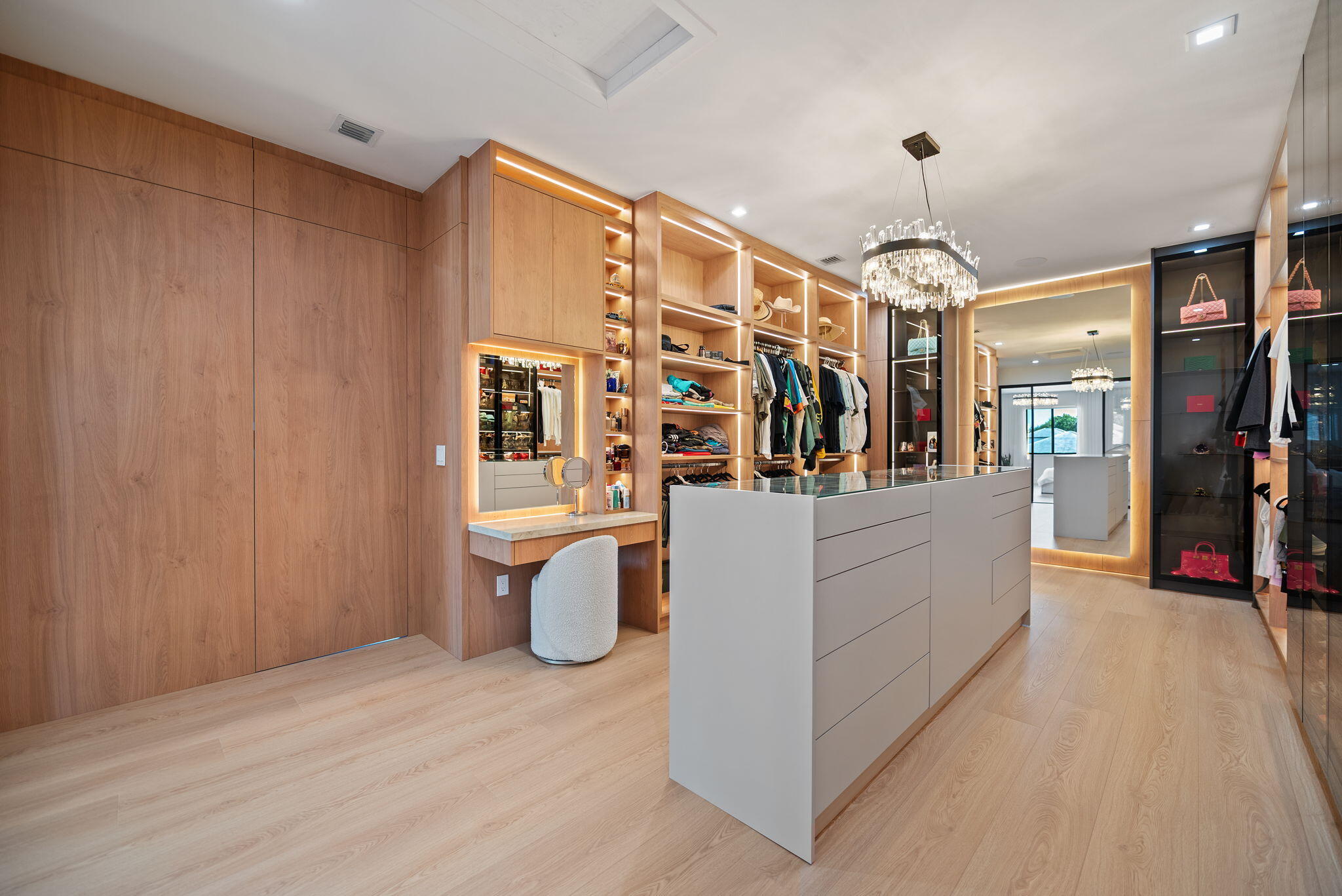 KINGFISHER RESERVE - Residential Lease