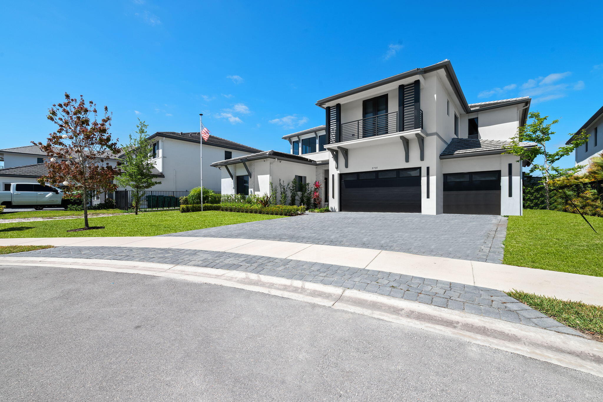 KINGFISHER RESERVE - Residential Lease