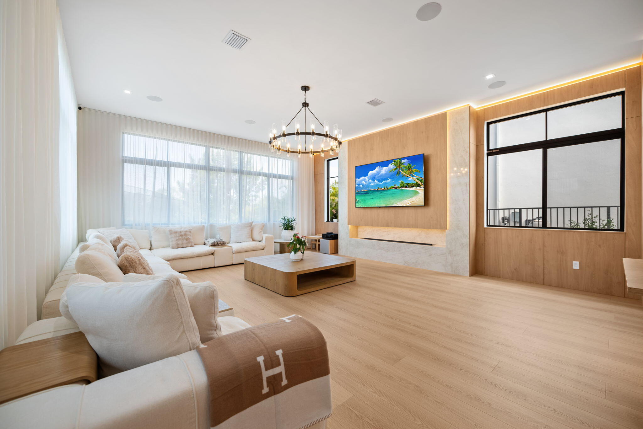 KINGFISHER RESERVE - Residential Lease