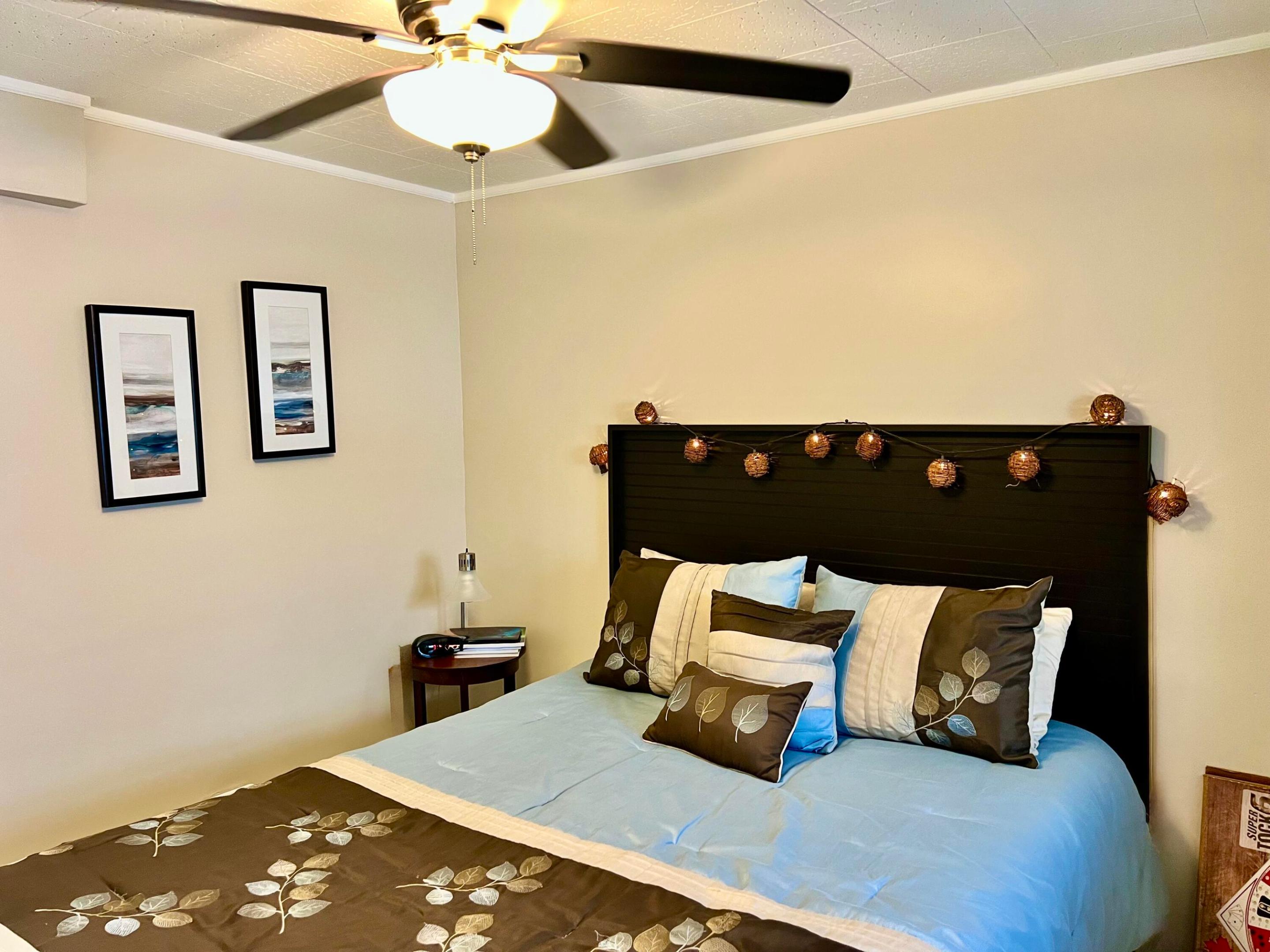 Orangebrook Harbor - Residential