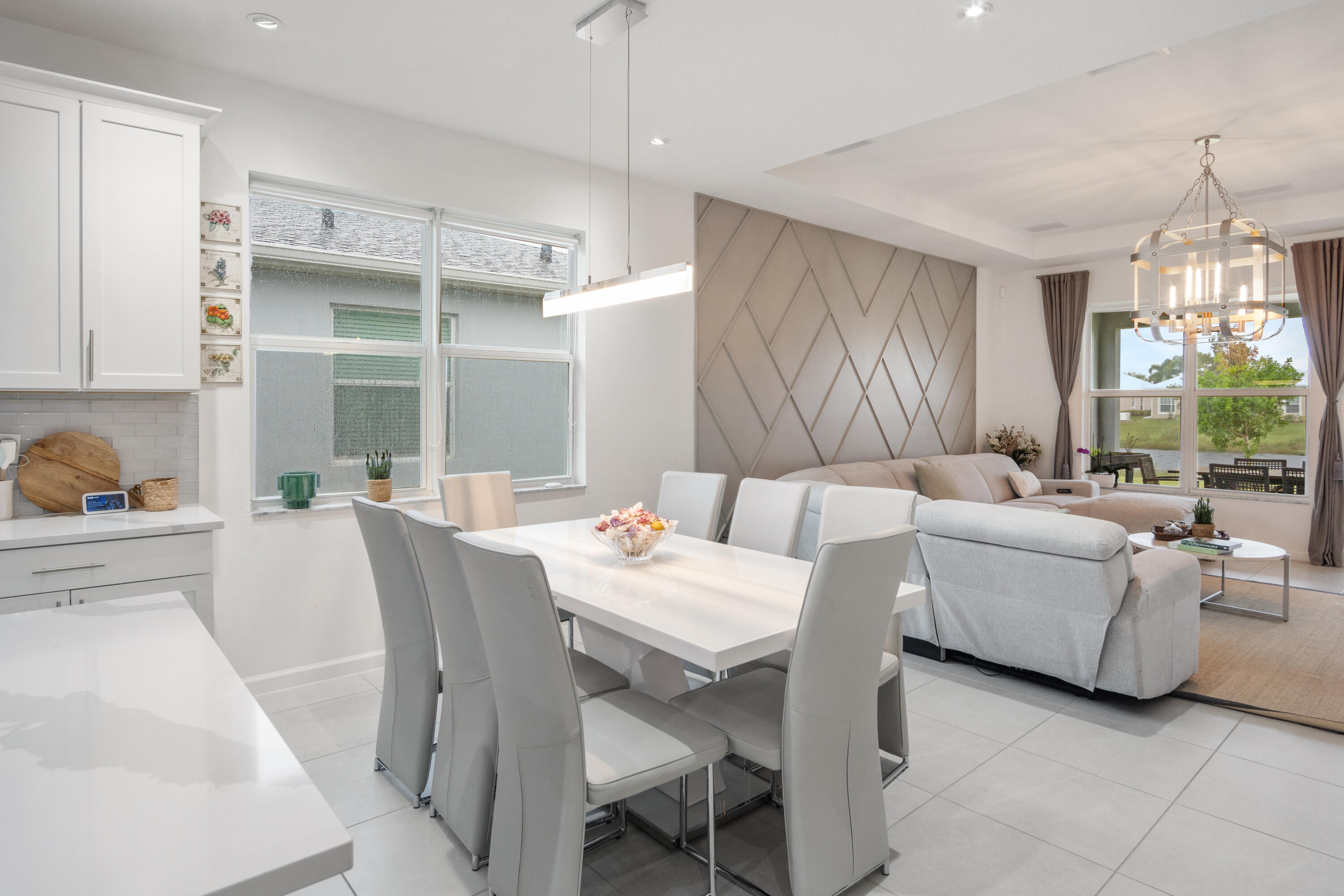 EMERY II - Residential