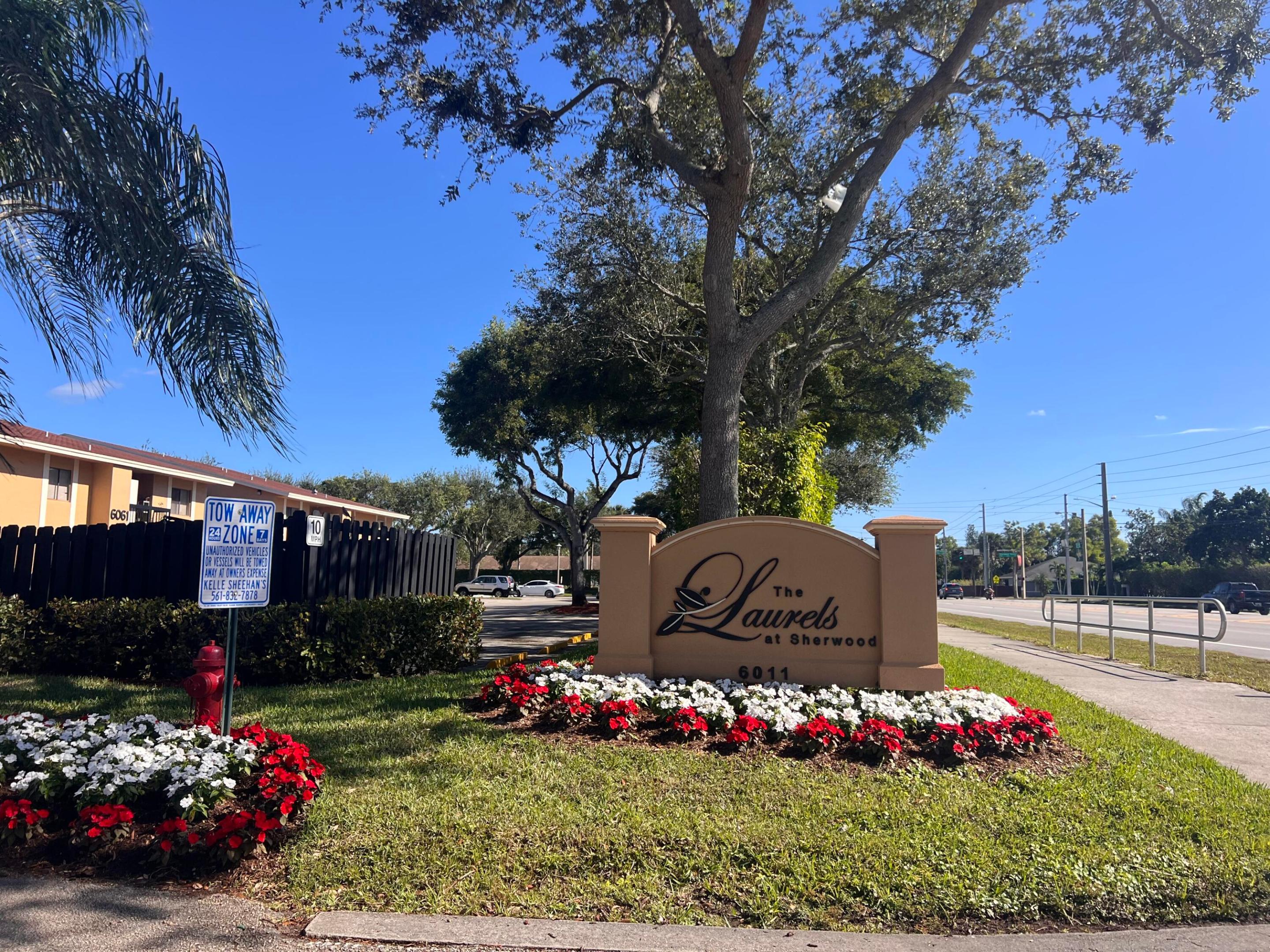 LAURELS AT SHERWOOD CONDO - Residential Lease