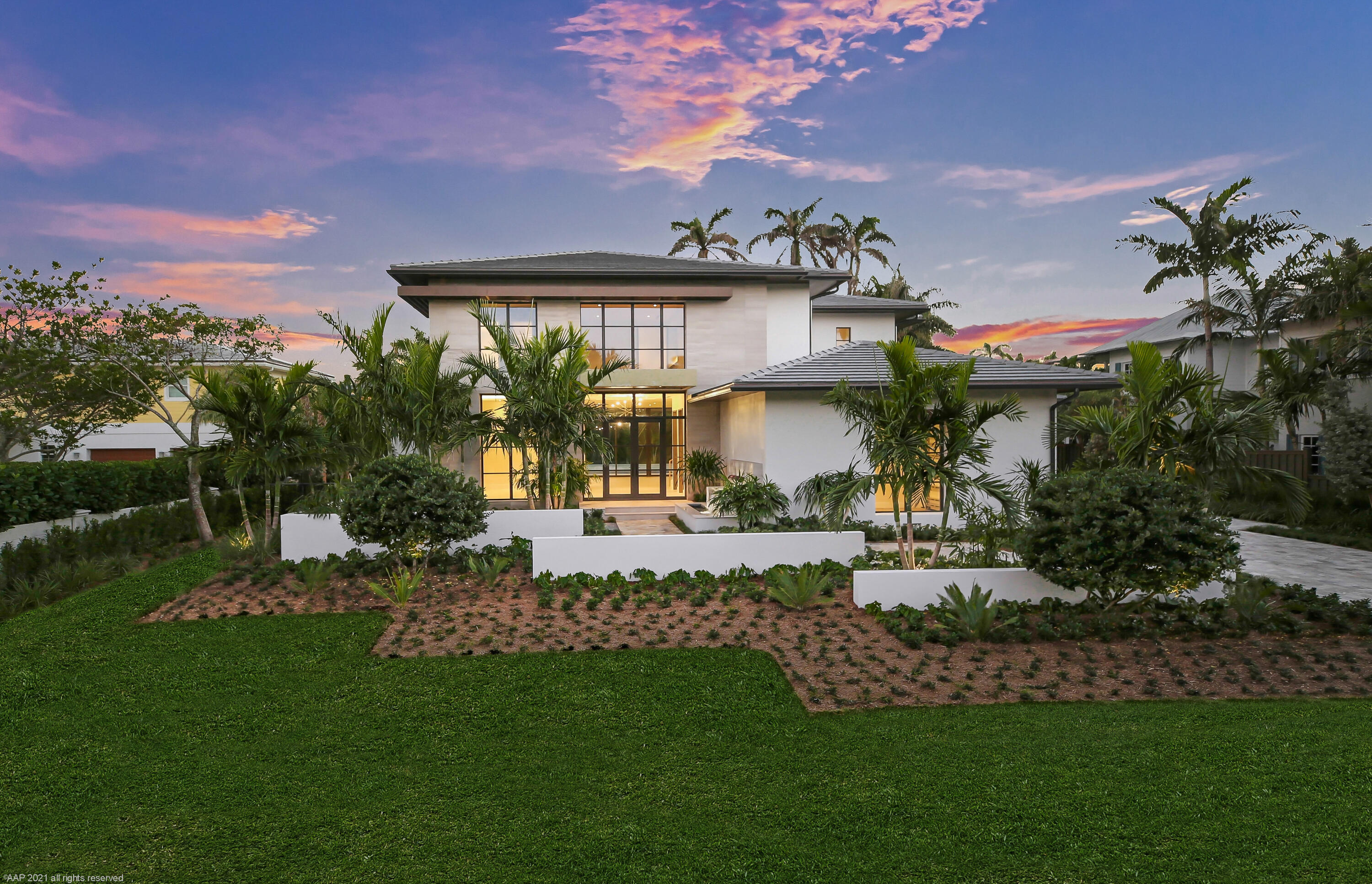WATERWAY LANE - Residential