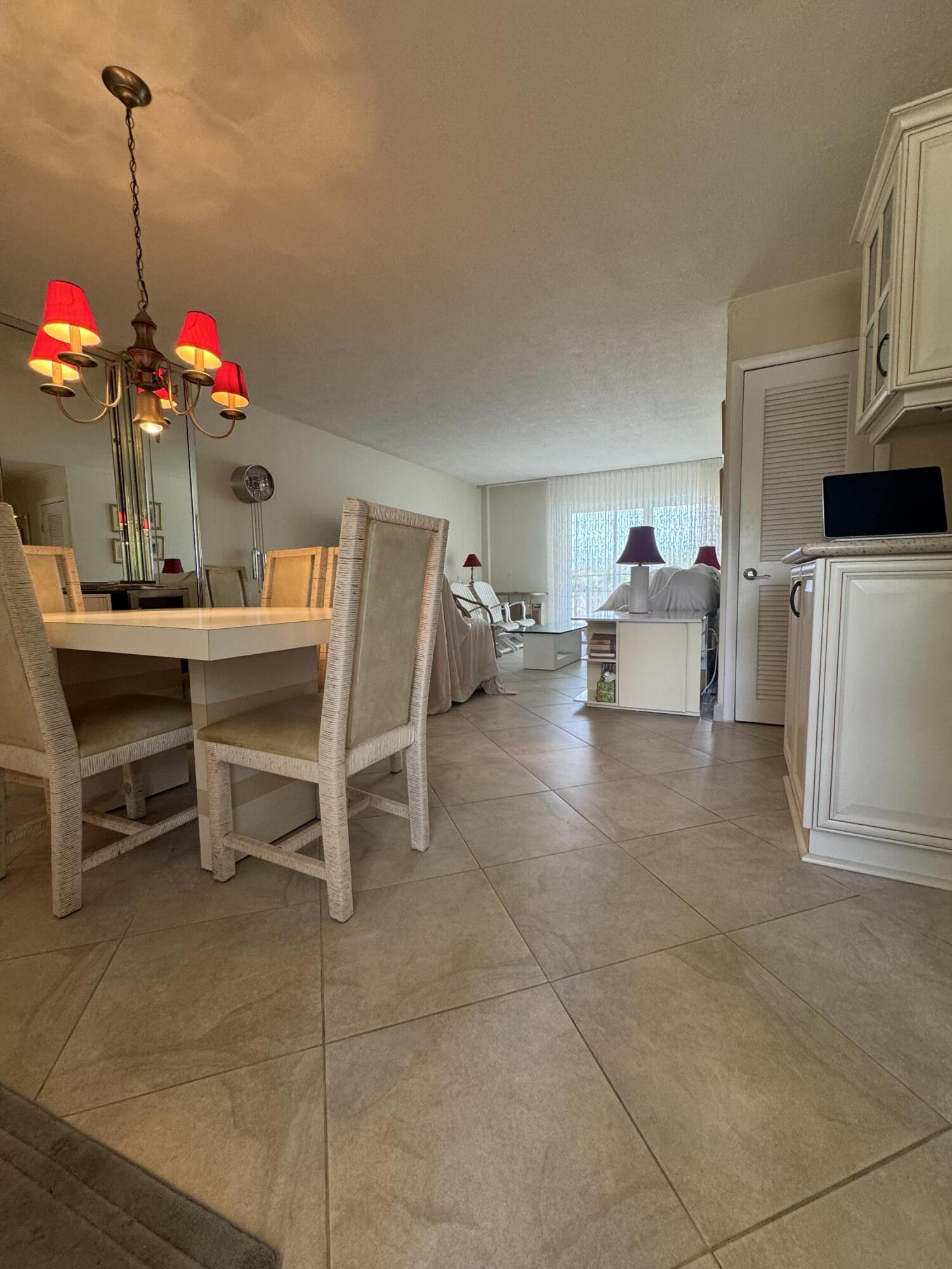 KINGS POINT IMPERIAL CONDO - Residential