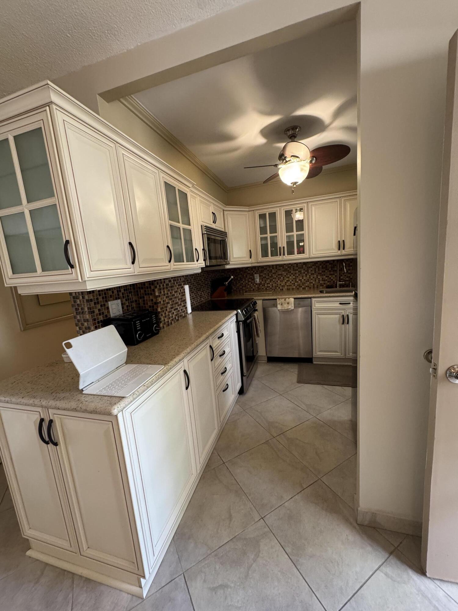 KINGS POINT IMPERIAL CONDO - Residential