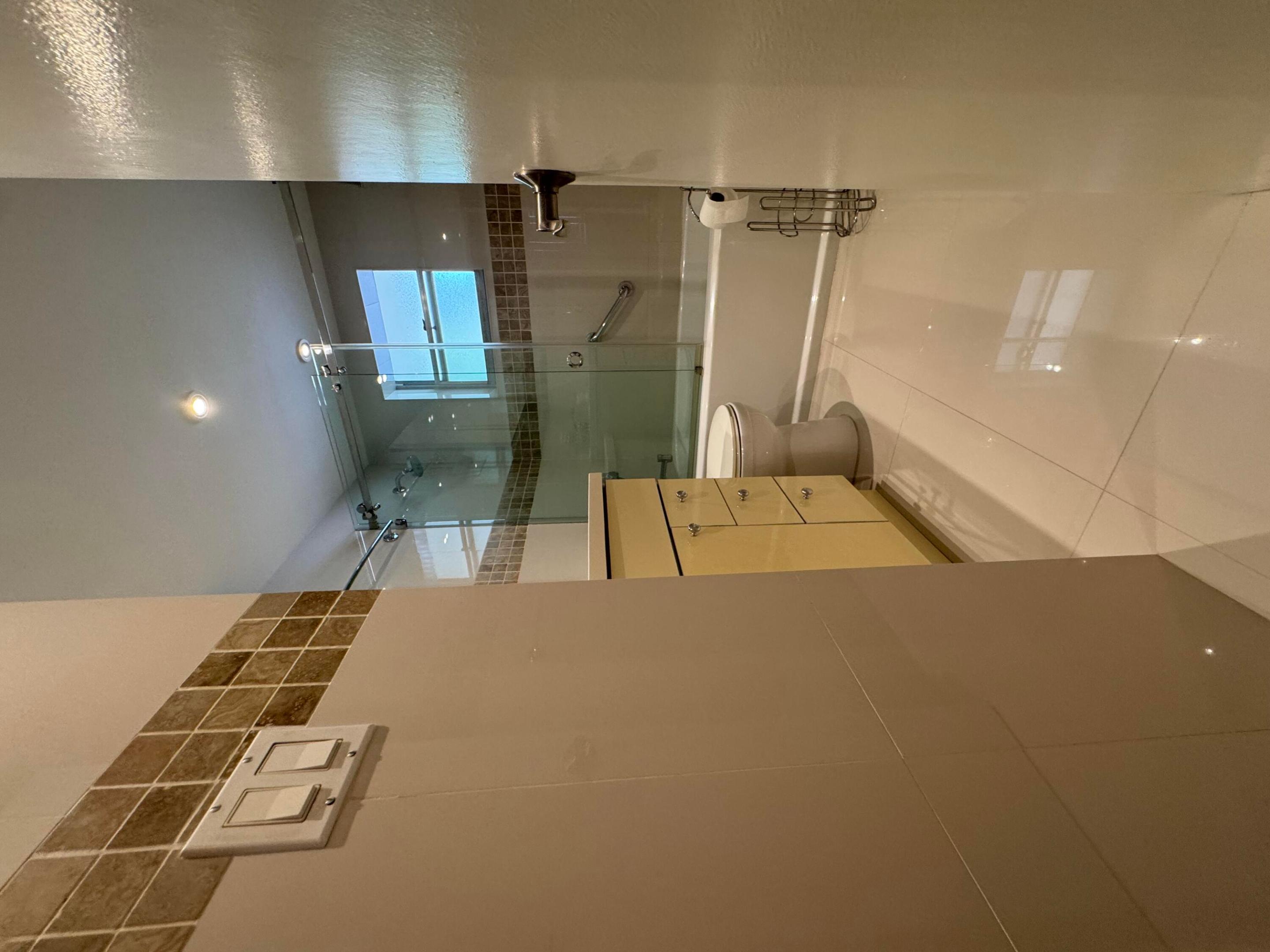 KINGS POINT IMPERIAL CONDO - Residential