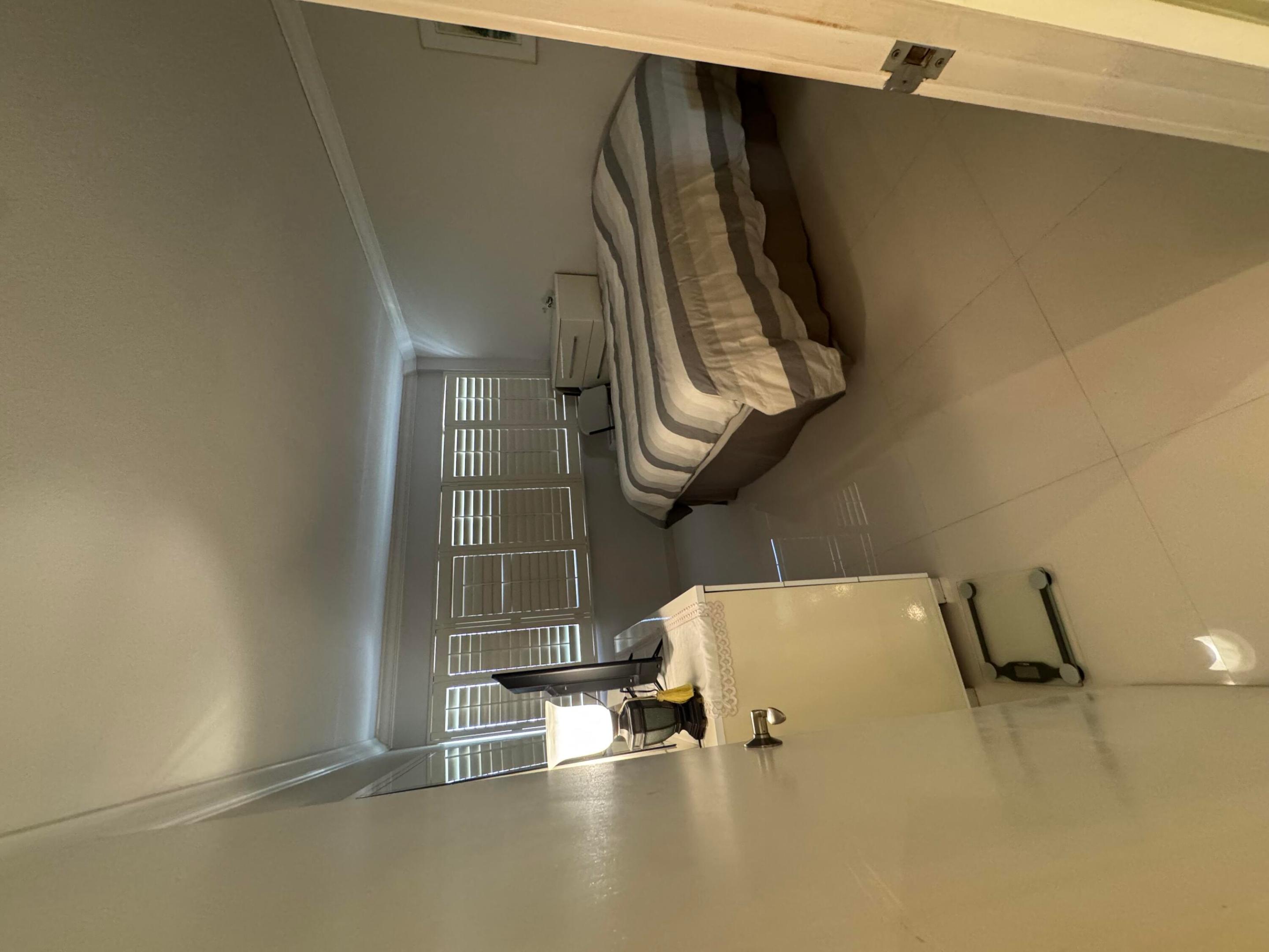 KINGS POINT IMPERIAL CONDO - Residential