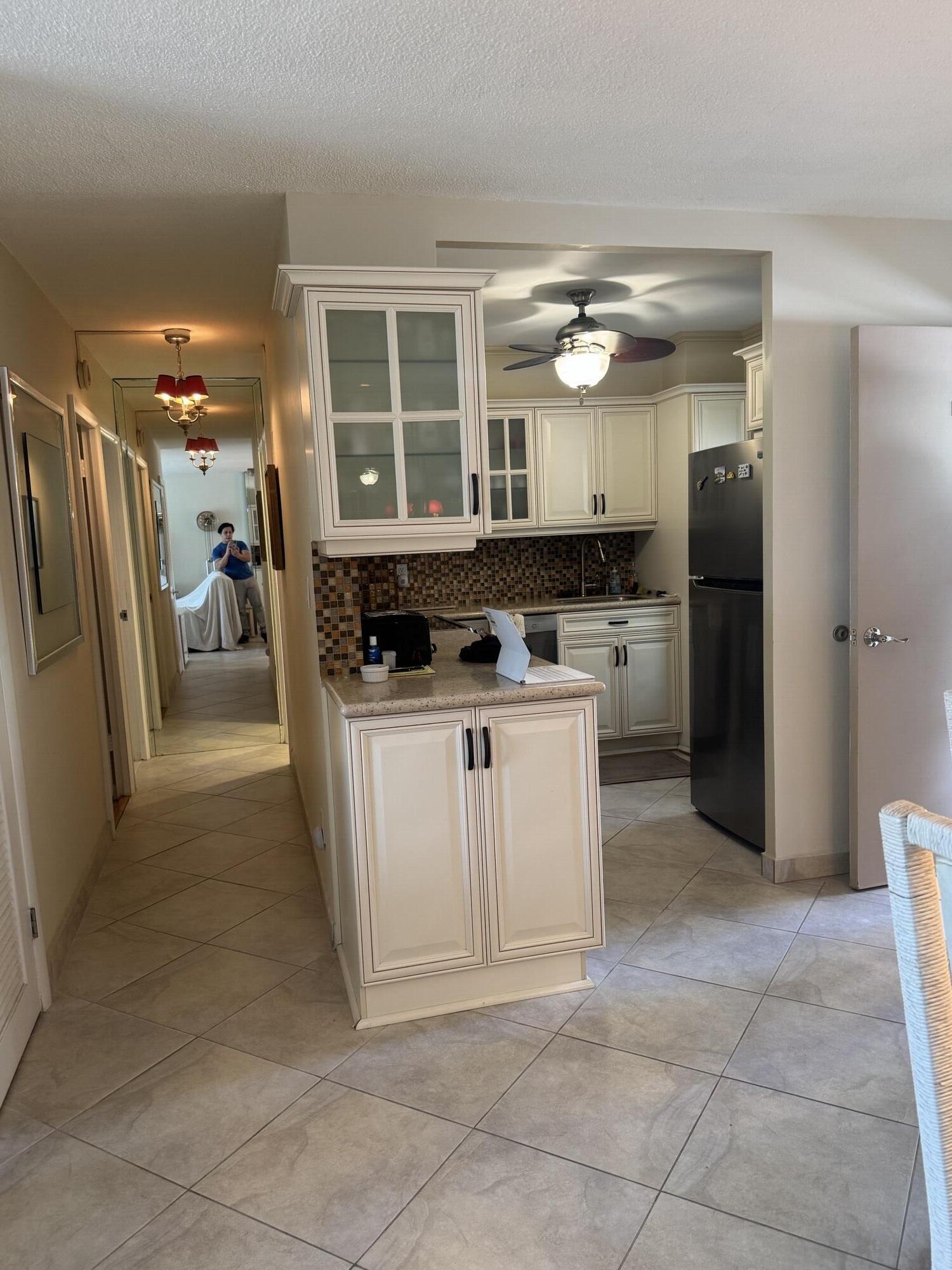 KINGS POINT IMPERIAL CONDO - Residential