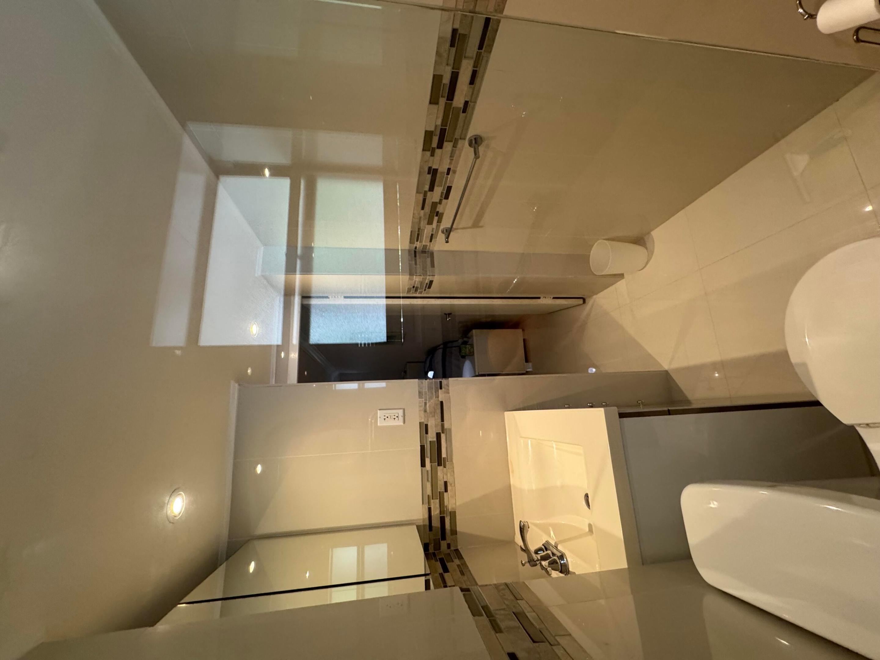 KINGS POINT IMPERIAL CONDO - Residential