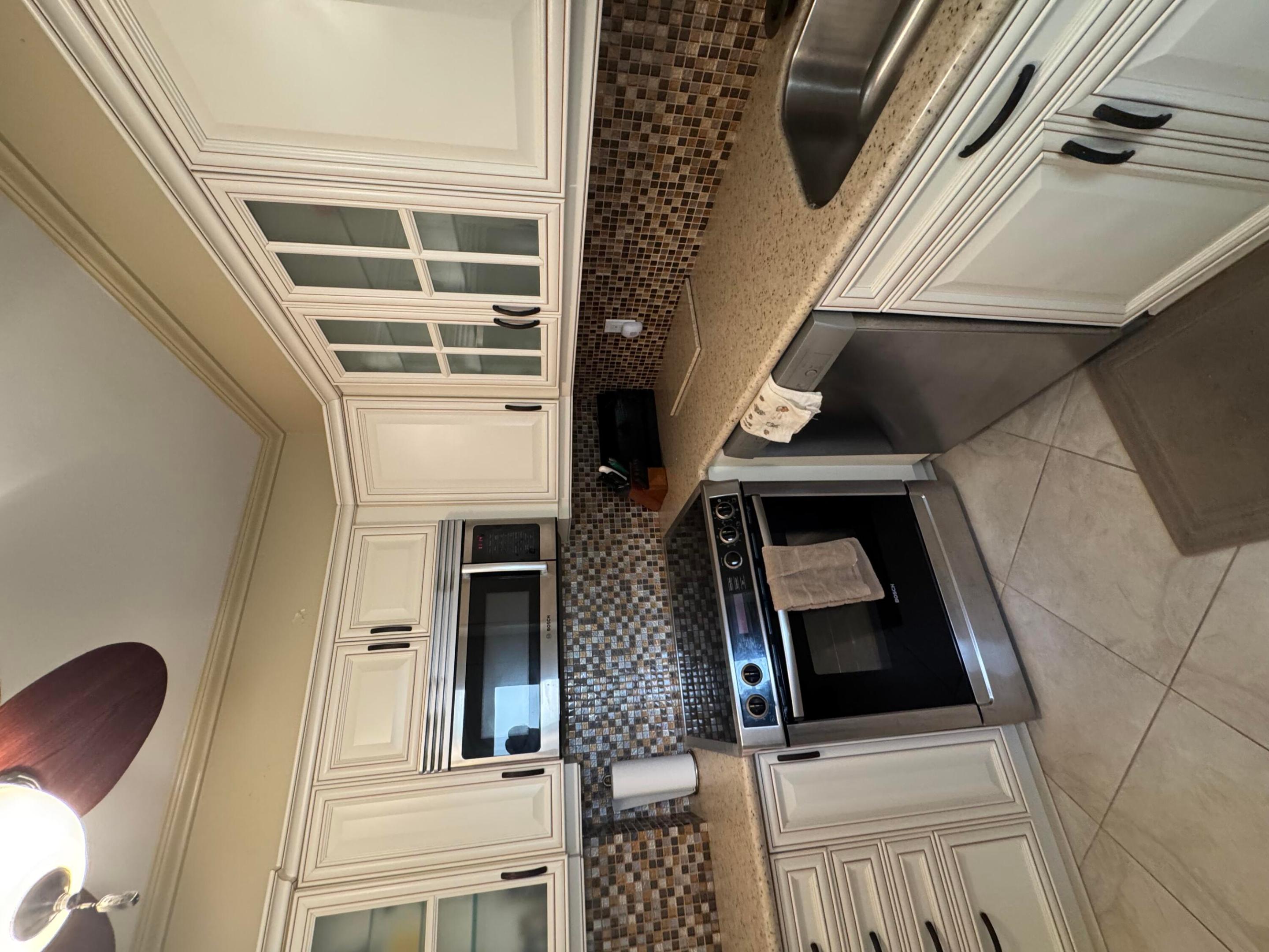 KINGS POINT IMPERIAL CONDO - Residential